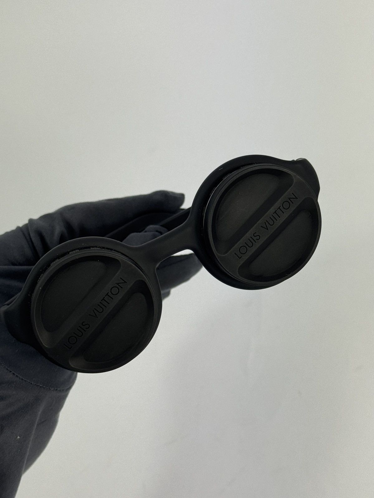 Louis Vuitton PHAREL WILLIAMS LV SUPER VISION ROUND SUNGLASSES Z2386U Size ONE SIZE - 13 Thumbnail