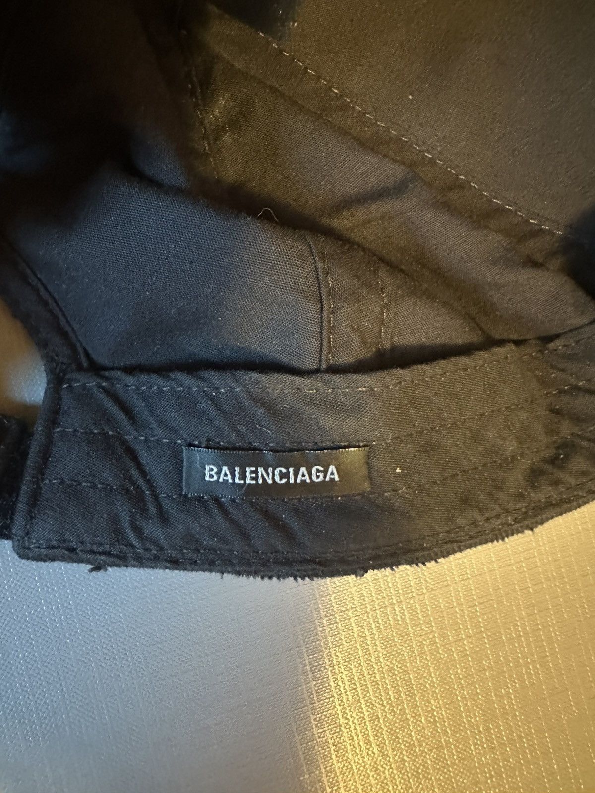 Balenciaga FW/24 Black Unity Logo Distressed Hat Size ONE SIZE - 7 Thumbnail