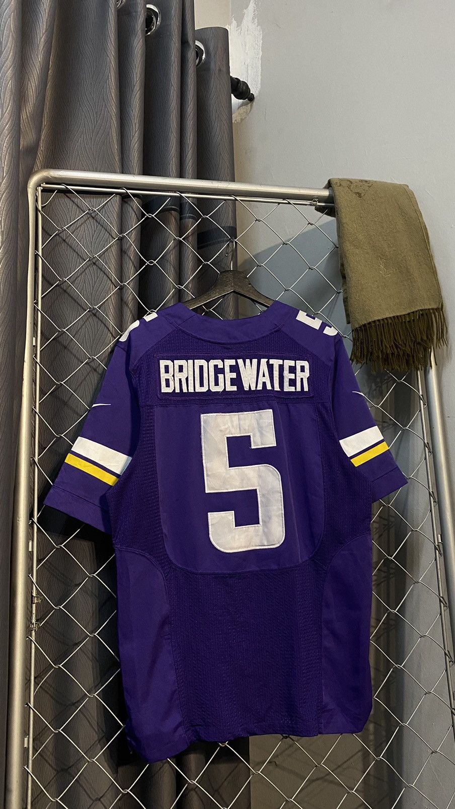 NFL × Nike × Vintage NFL NIKE TEDDY BRIDGEWATER MINNESOTA ON FIELD JERSEY Size US M / EU 48-50 / 2 - 2 Thumbnail