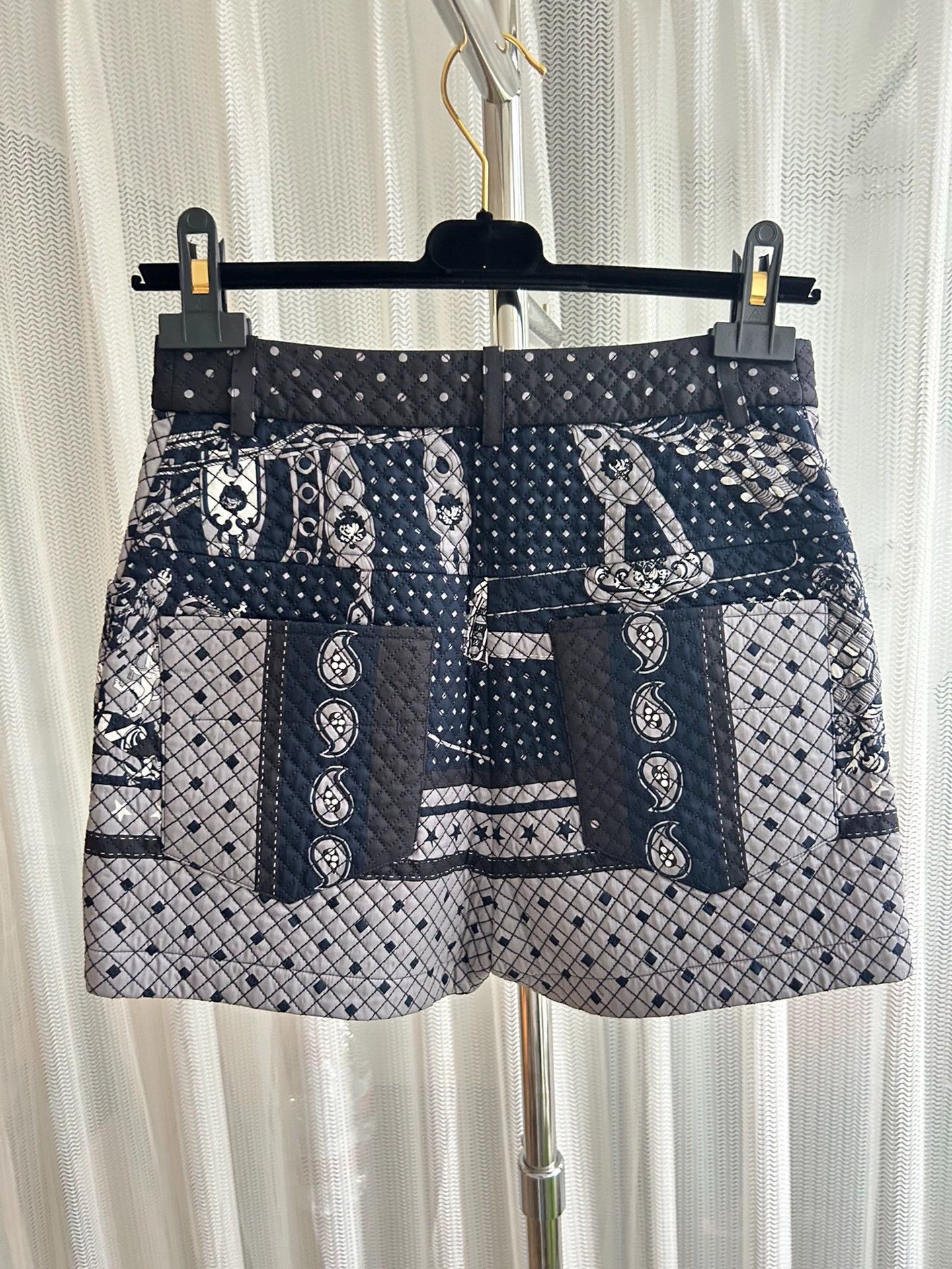 Hermes Hermes 22FW Women's Quilted-Print Shorts New w/ Tags & Film Size 26" / US 2 / IT 38 - 1 Thumbnail