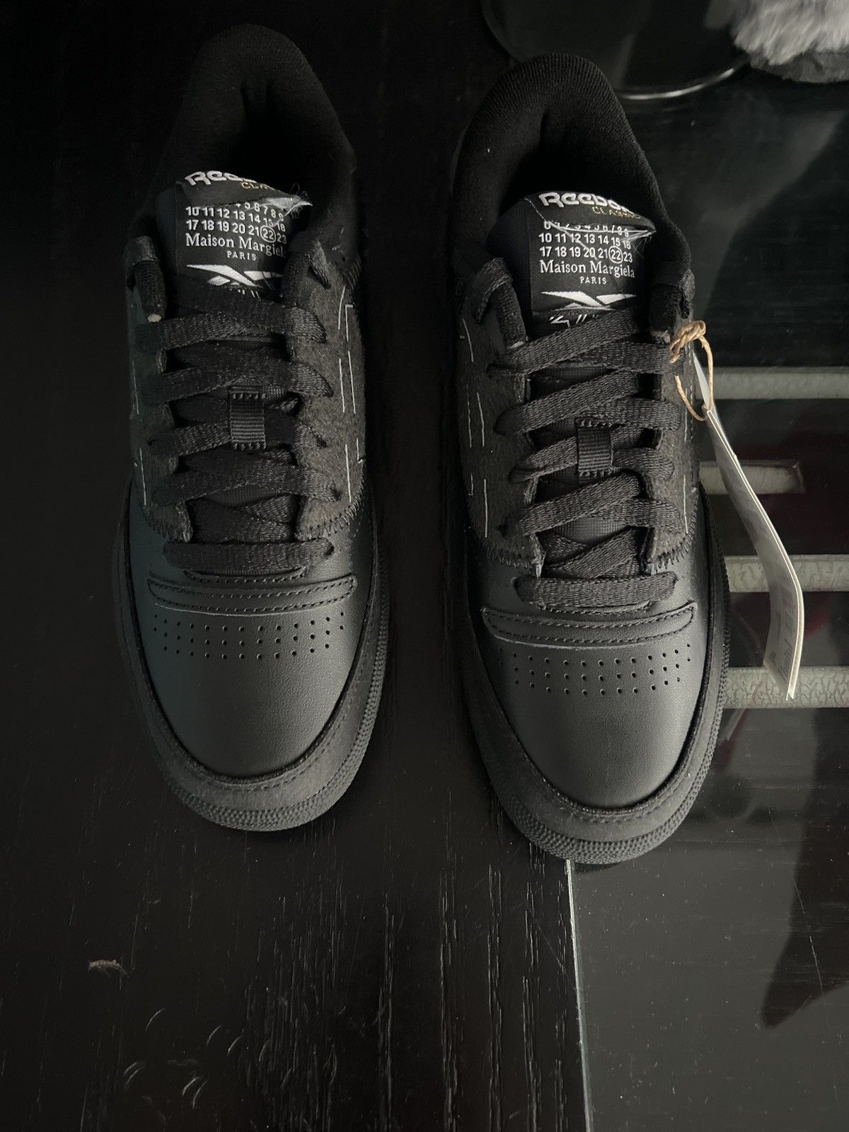 Maison Margiela × Reebok Maison Margiela x Reebok Size US 6 / EU 39 - 2 Thumbnail