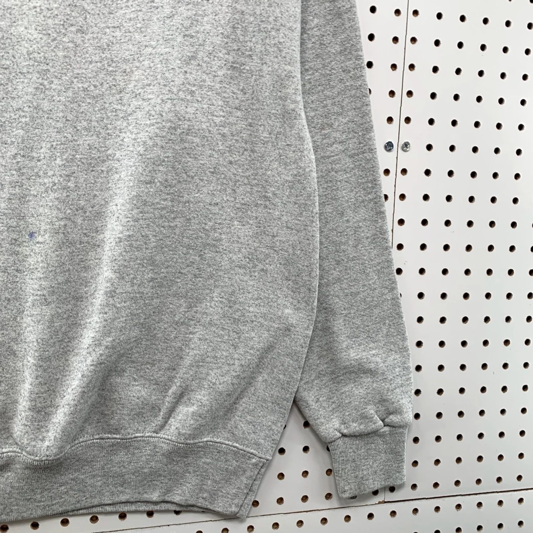 Vintage VINTAGE Capital News Sweatshirt Mens Large Gray Heavyweight USA Shirt Pullover 80s Regular Size L Men Size US L / EU 52-54 / 3 - 7 Thumbnail