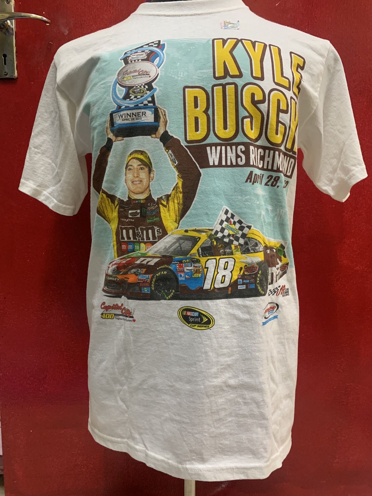 Chase Authentics Vintage Nascar Chase Authentics Kyle Busch Wins Richmond Size US M / EU 48-50 / 2 - 1 Thumbnail