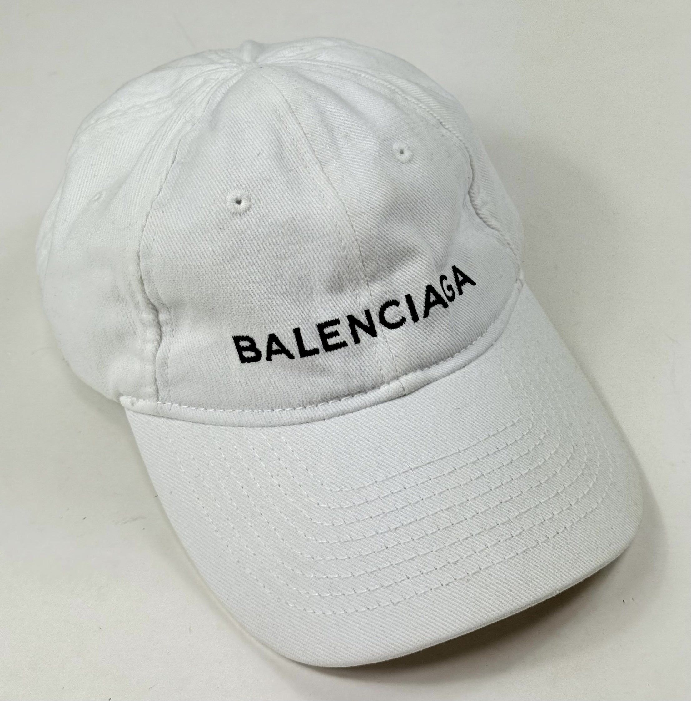 Balenciaga Balenciaga Archetype Fall Winter 17 Worn Cap