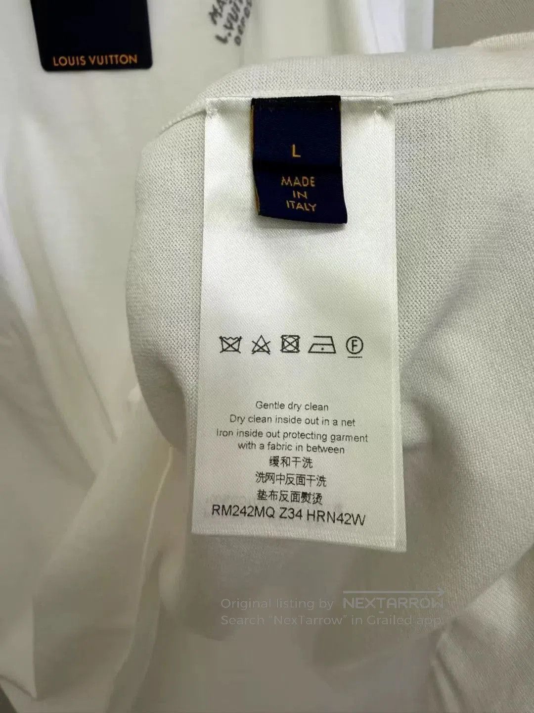 Louis Vuitton Louis Vuitton LV x Pharrell Logo Cuff T-Shirt. Size US L / EU 52-54 / 3 - 3 Thumbnail