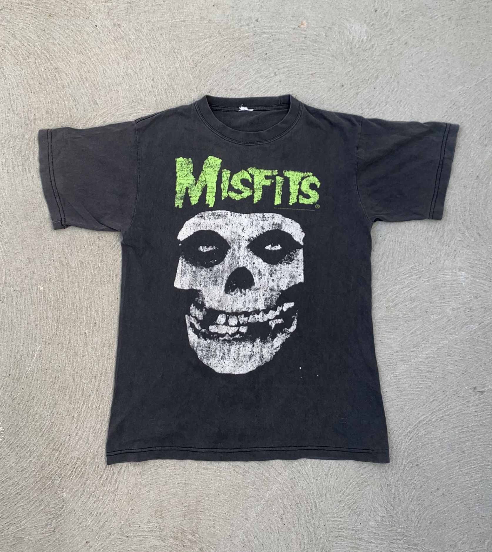 Sweatshirt Vintage MISFITS – Skull Logo – Tailles S à 5XL – Personnalisable – Neuf