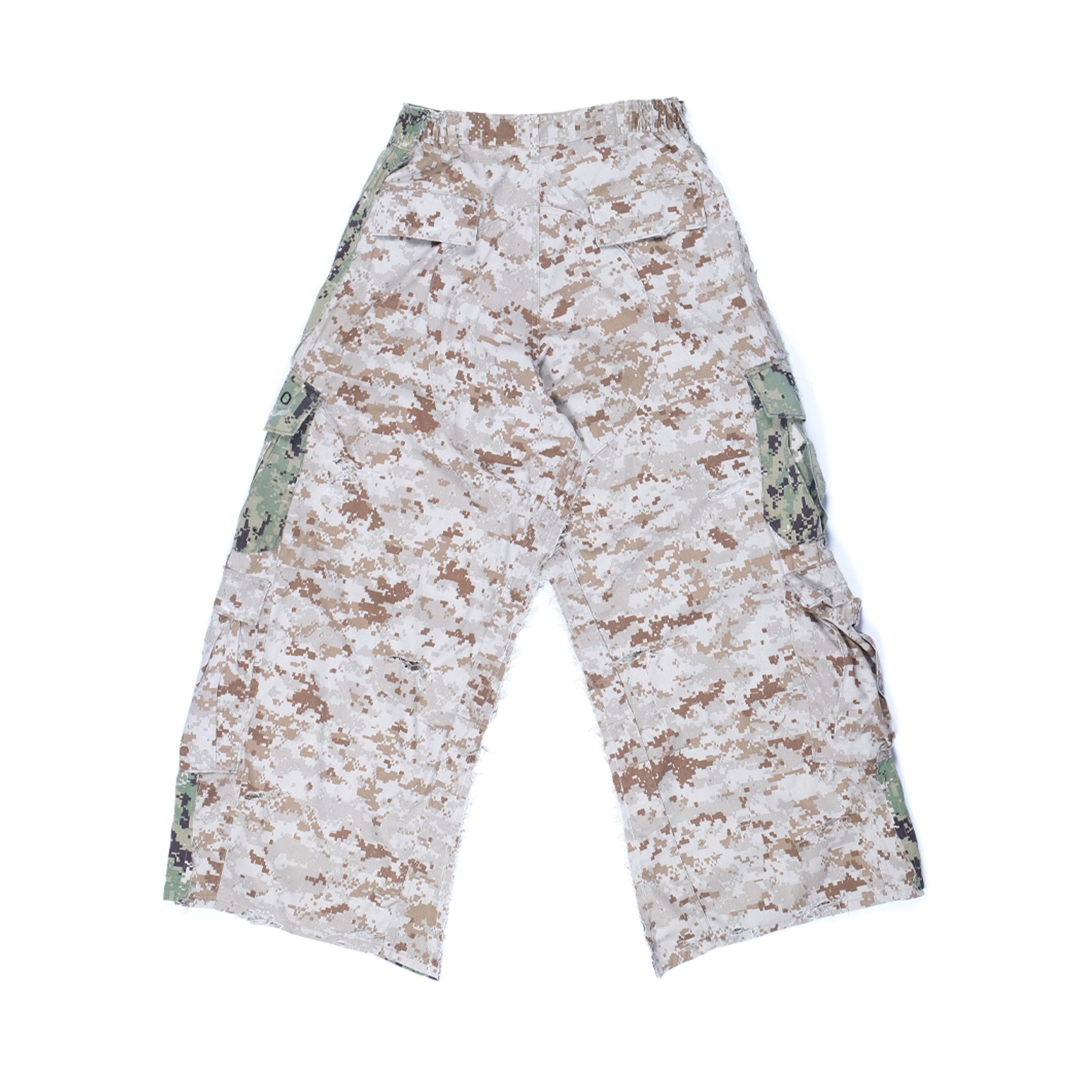 Other ARMY HYBRID CAMOUFLAGE CARGO PANTS Size US 33 - 5 Thumbnail