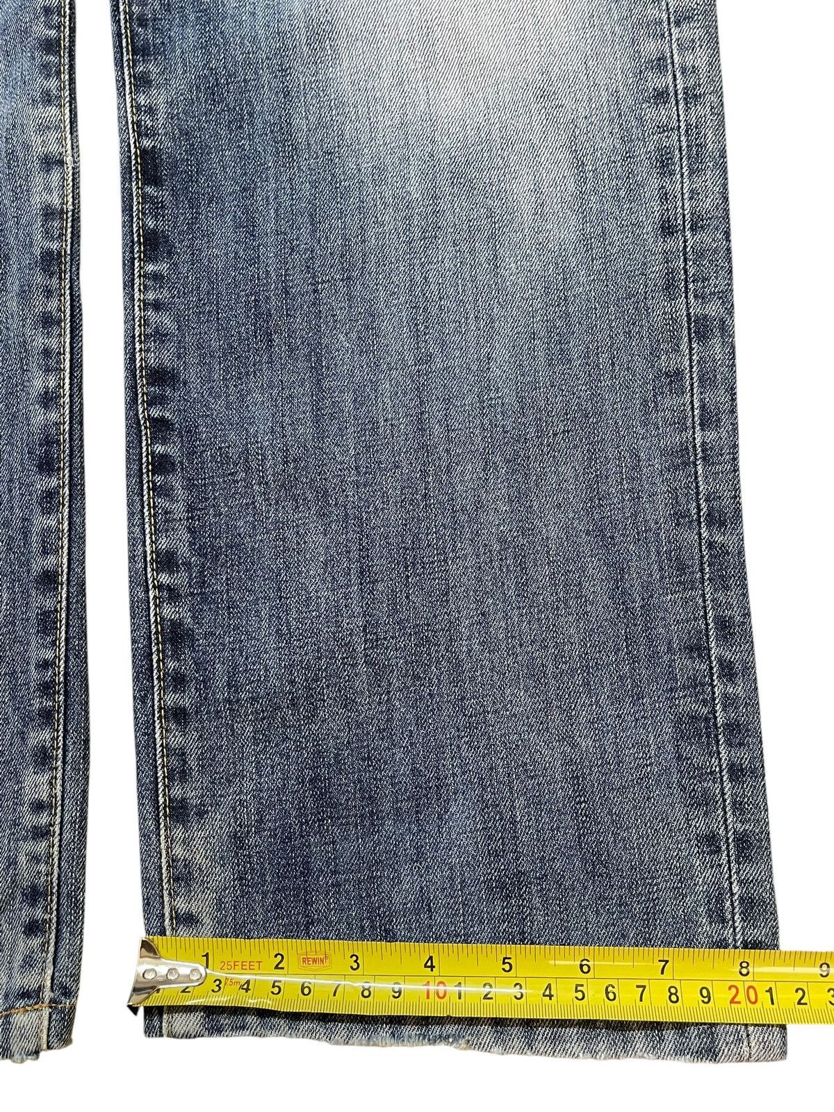 Uniqlo Vintage Japanese Uniqlo Blue Wash Style Loose Jeans Size US 34 / EU 50 - 16 Thumbnail