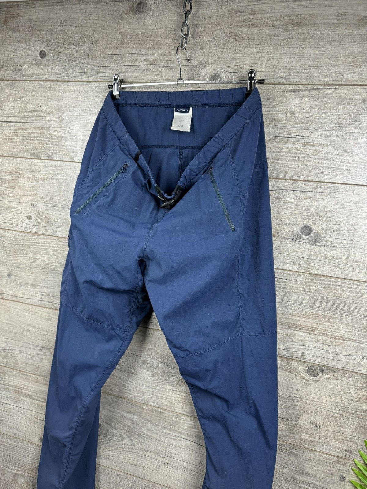 Arc’teryx Outdoor pants y2k Drill style Gorpcore size S