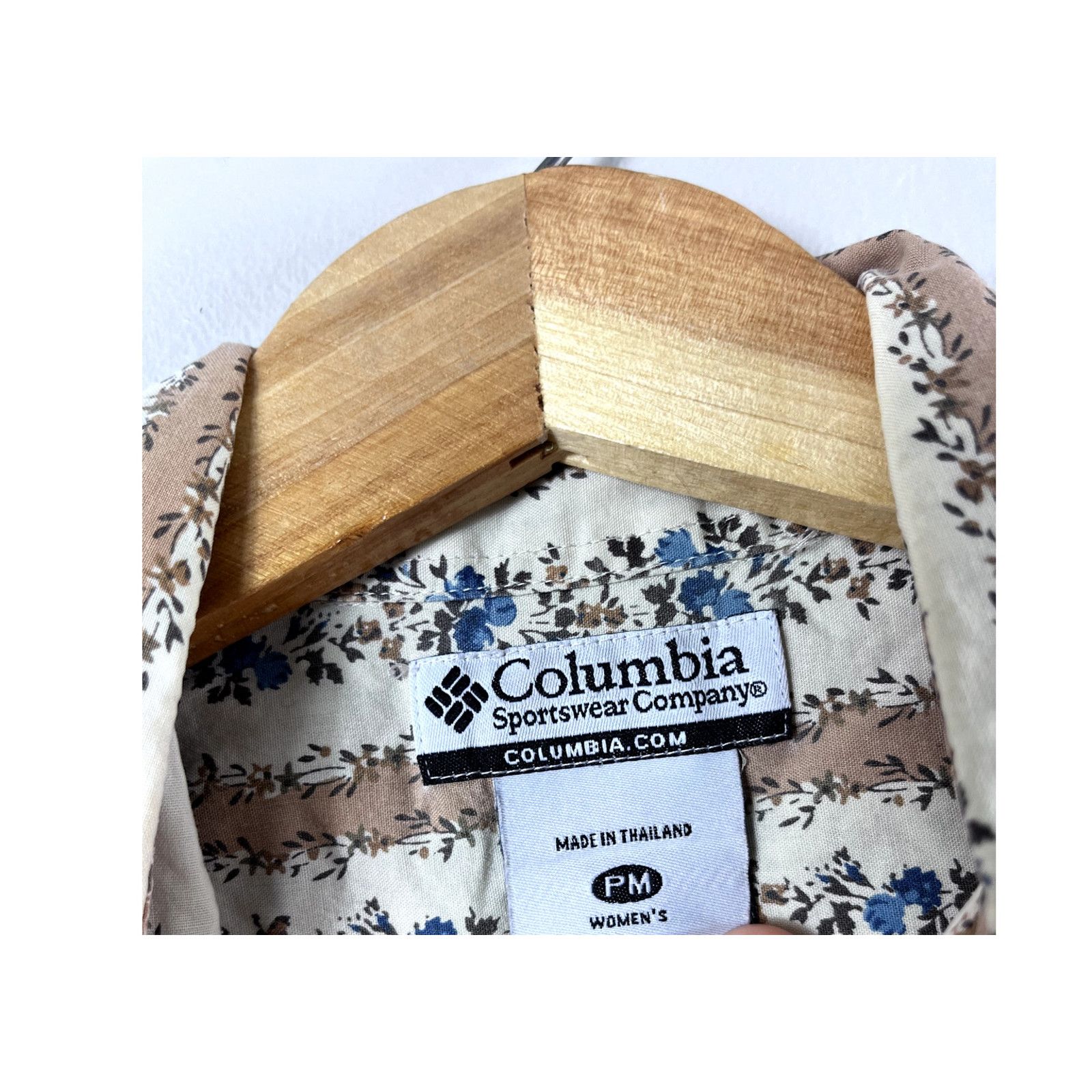 Columbia Women's Cottagecore Vintage Columbia Button Front Blouse PM Size M / US 6-8 / IT 42-44 - 3 Thumbnail