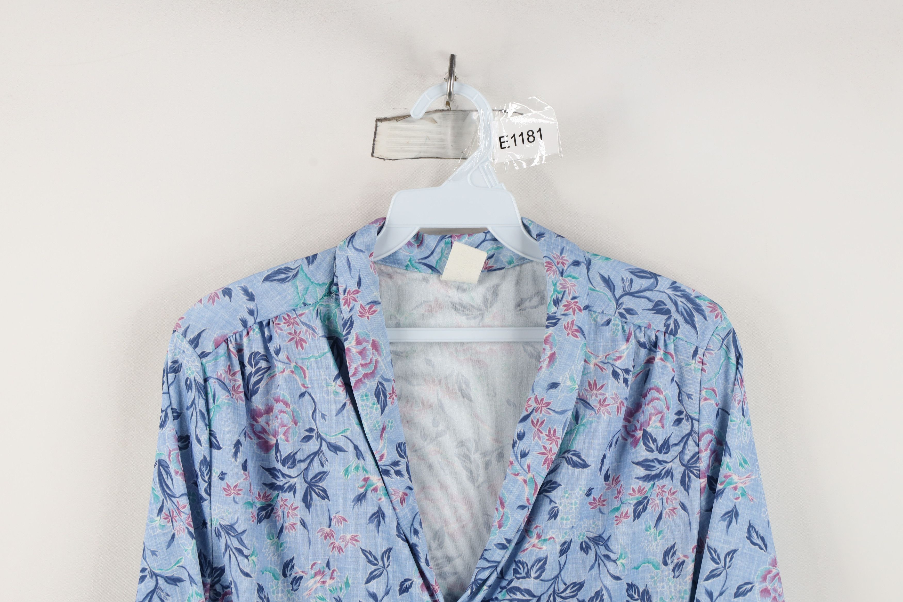 Vintage Vintage 70s Streetwear Flower Knit Button Shirt Polyester Size M / US 6-8 / IT 42-44 - 2 Thumbnail