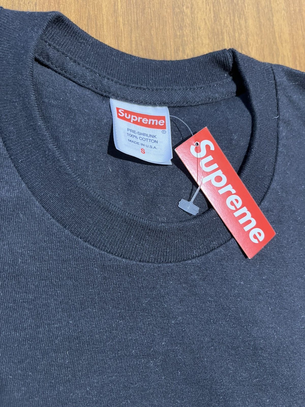Supreme T-shirt Supreme League Tee Black Size US S / EU 44-46 / 1 - 6 Thumbnail
