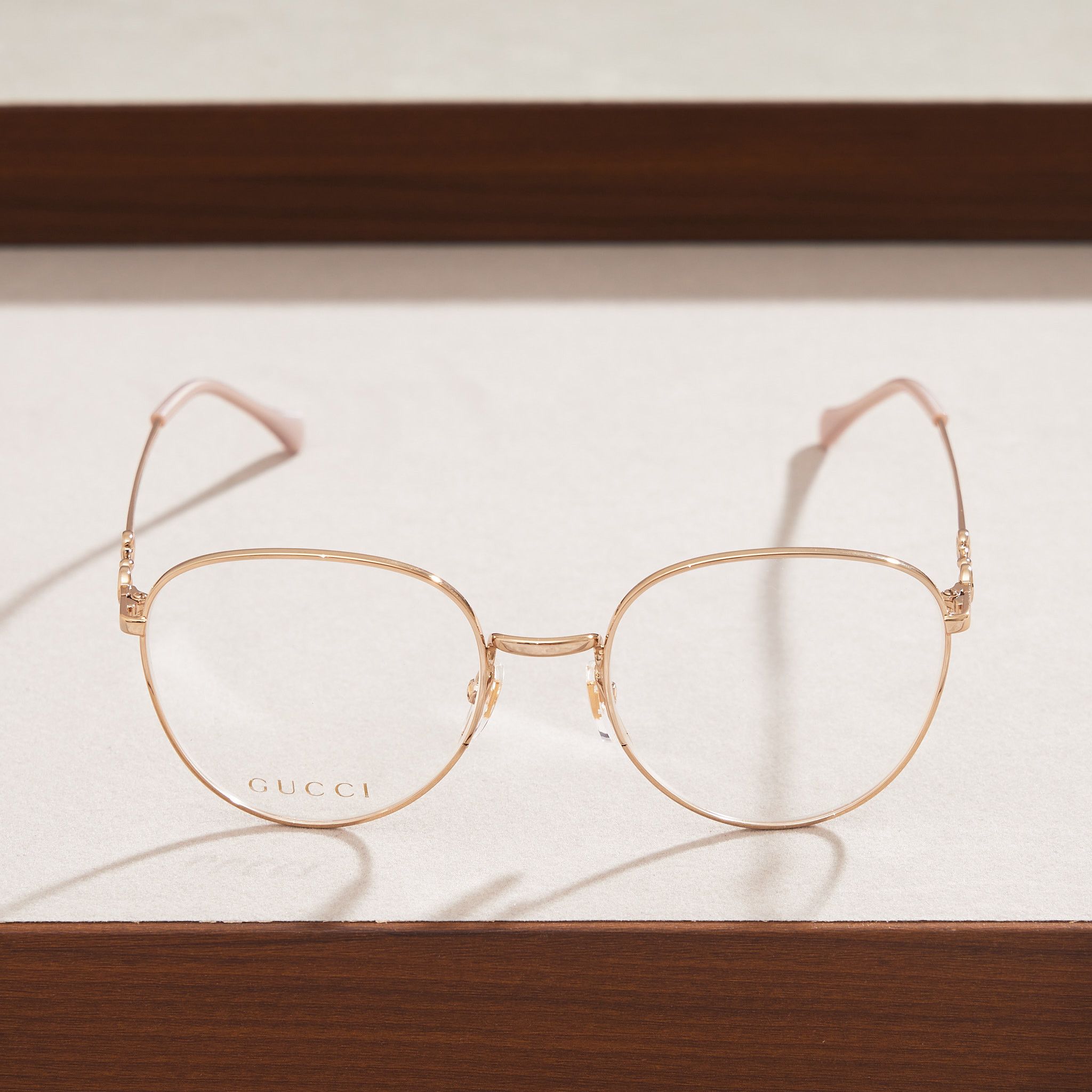 Gucci GUCCI GG0880O 001 GOLD Size ONE SIZE - 4 Thumbnail