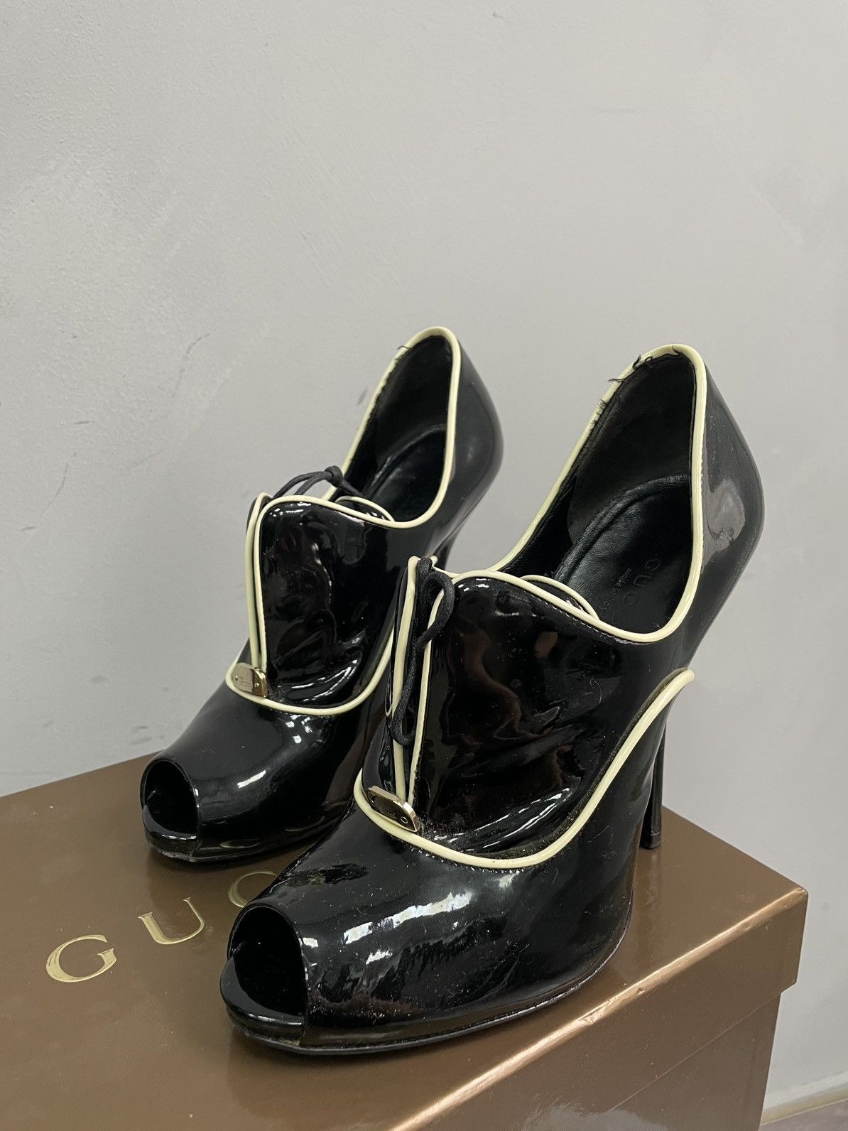 Gucci Rare Gucci heel 2000s leather boots shoes 👞 Size US 6 / IT 36 - 8 Thumbnail