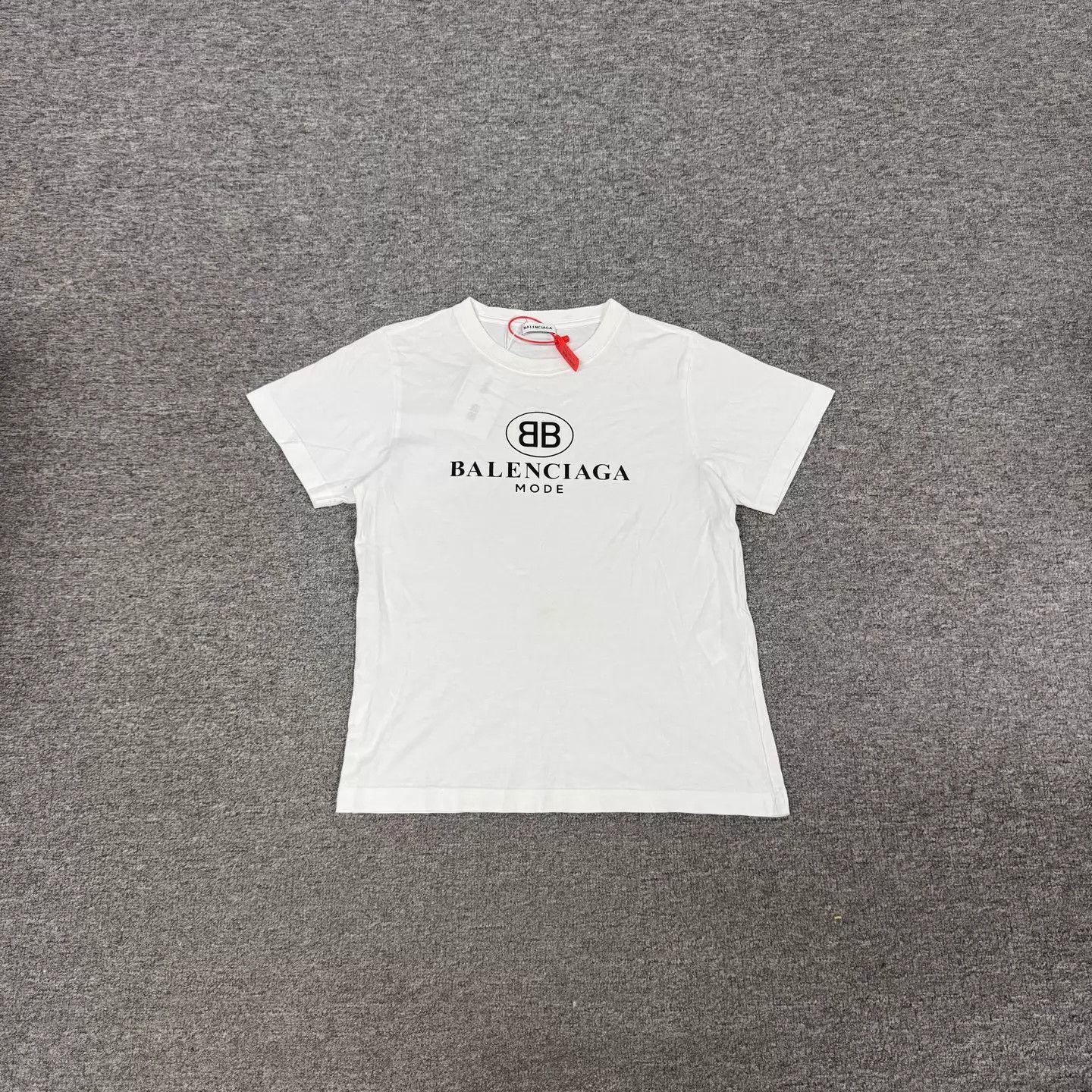Balenciaga Balenciaga Logo Print Tee M 99 New Size M / US 6-8 / IT 42-44 - 1 Thumbnail