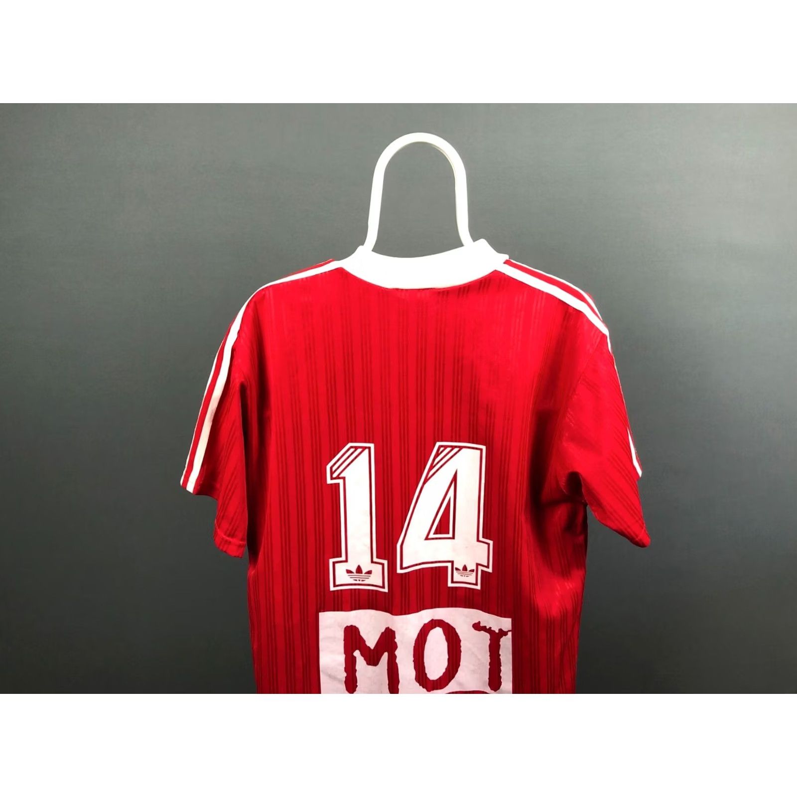 Adidas Adidas Men's T-Shirt M Red Jersey Short Sleeve Vintage? Size US M / EU 48-50 / 2 - 4 Thumbnail