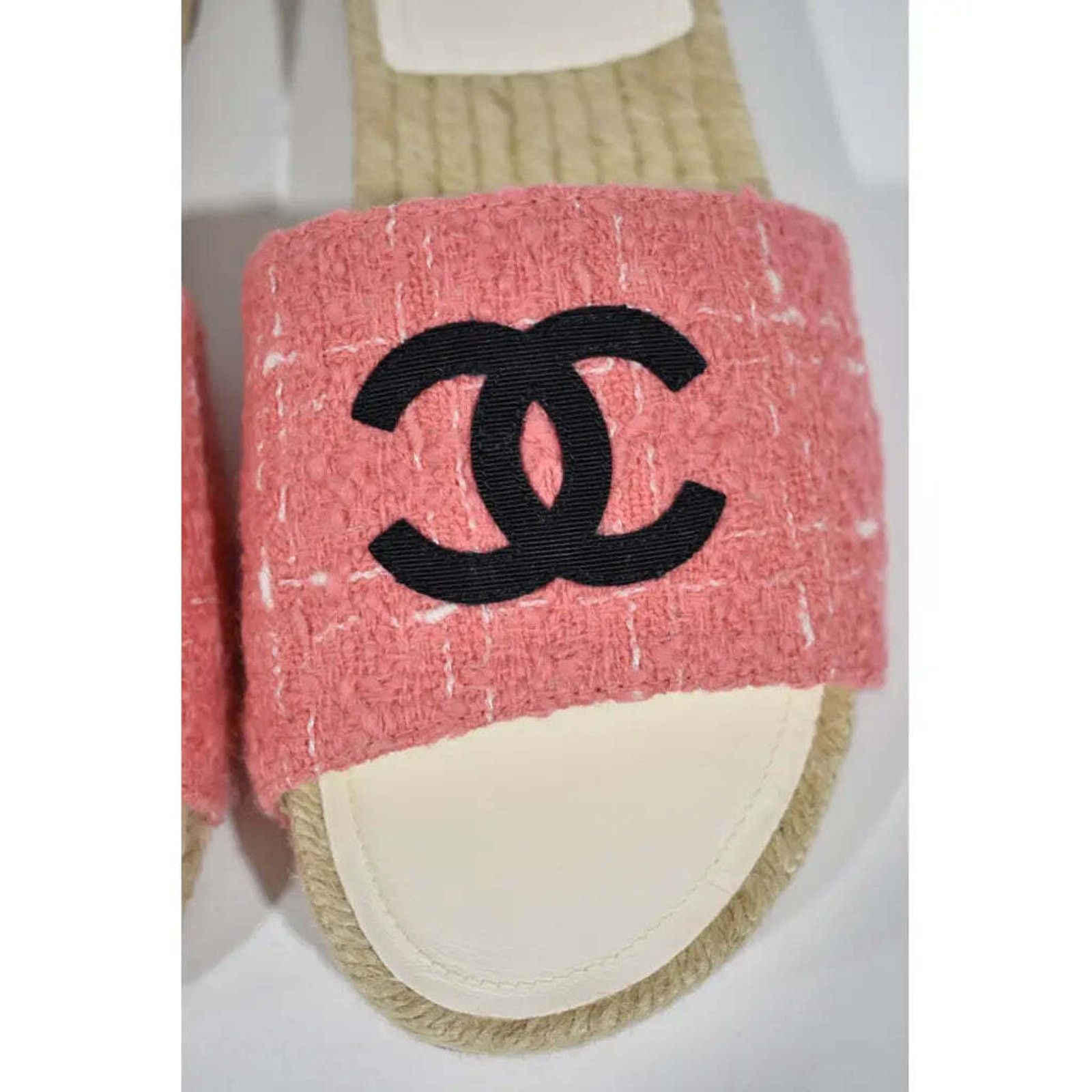 Chanel Chanel 20A Pink Tweed Black CC Logo Espadrille Slide Size US 7 / IT 37 - 7 Thumbnail