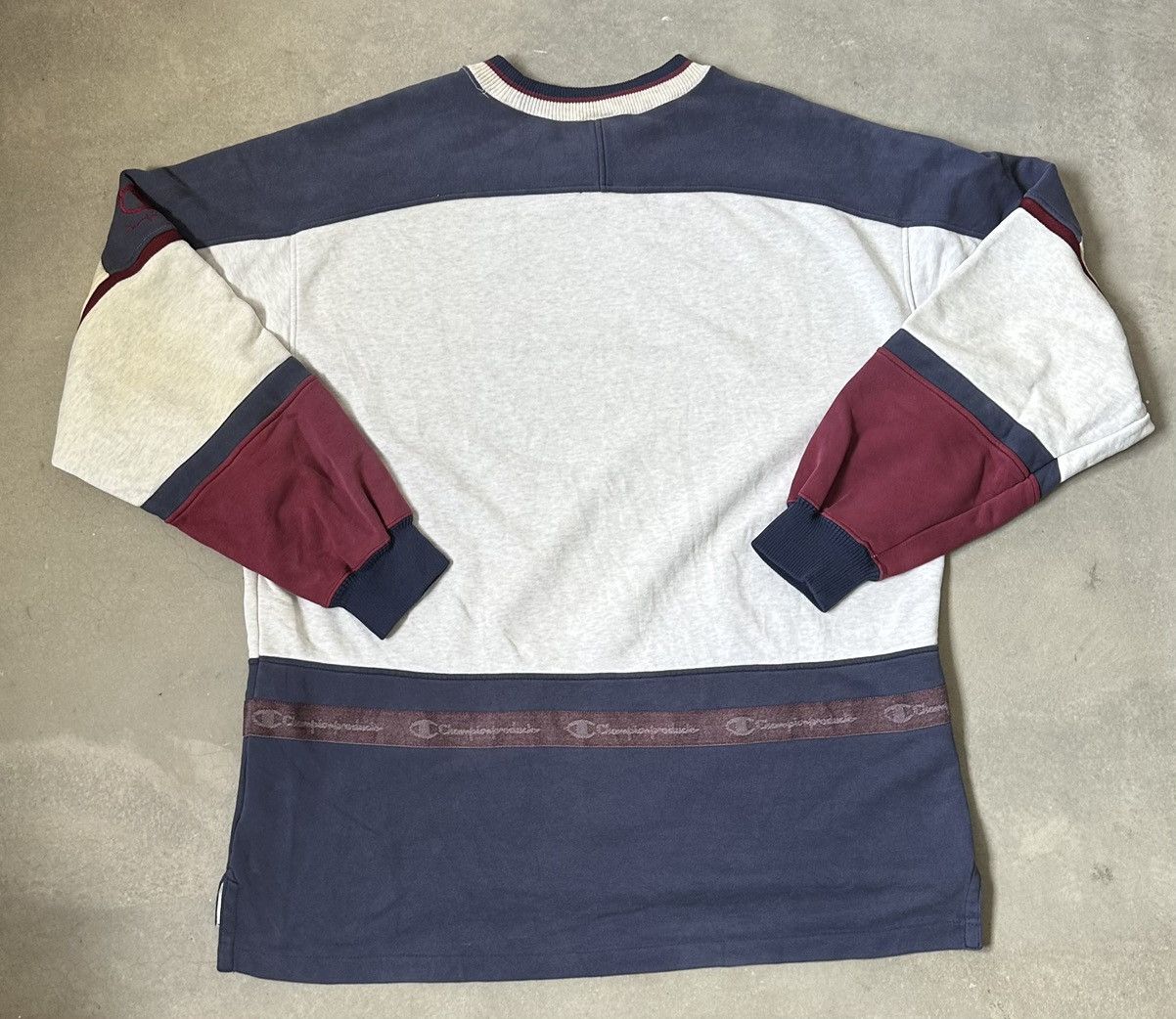 Champion VINTAGE 90S CHAMPION SWEATSHIRT Size US L / EU 52-54 / 3 - 8 Thumbnail