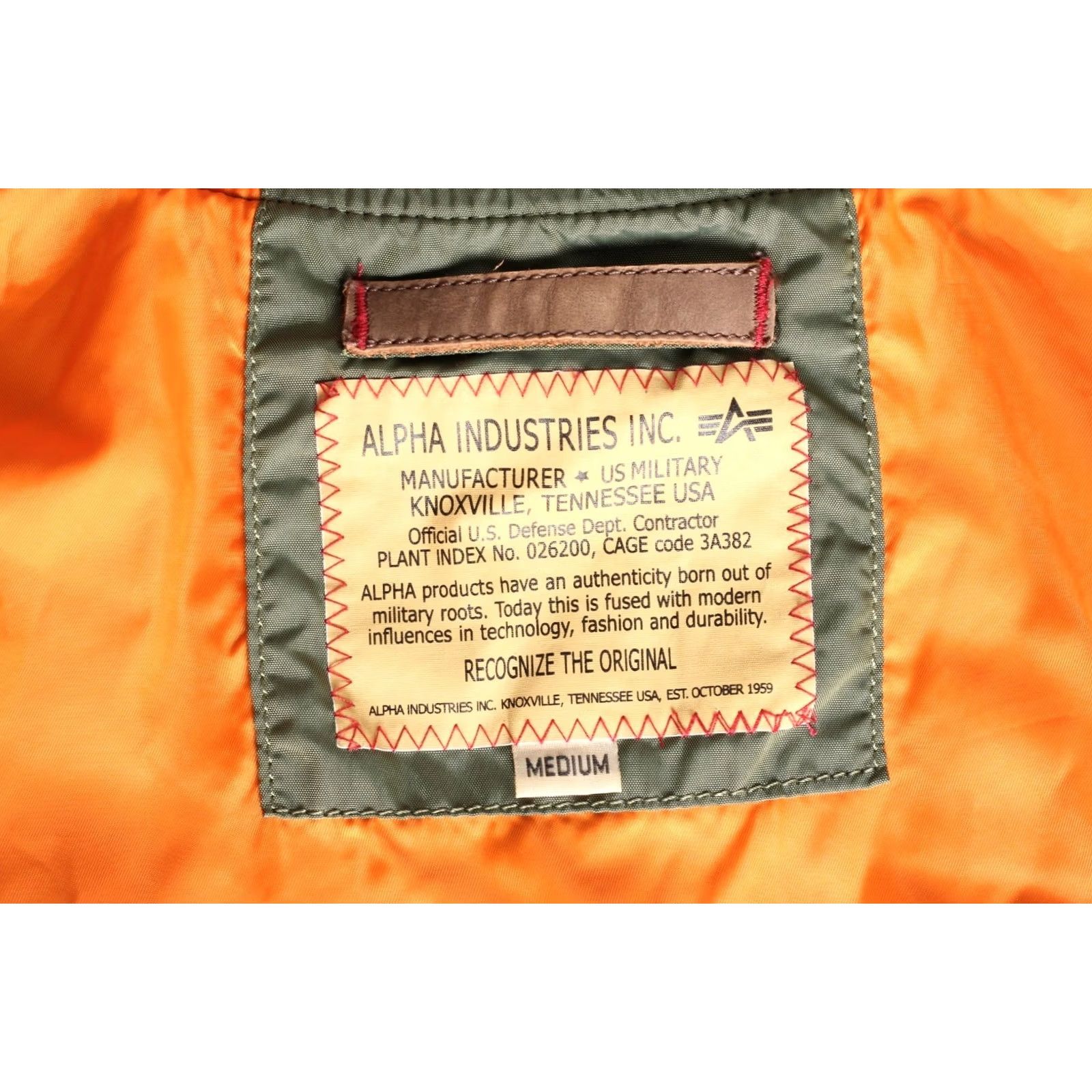 Alpha Industries ALPHA INDUSTRIES MA-1 Flight Bomber Jacket Men Size M Green MJ6572 Size US M / EU 48-50 / 2 - 7 Thumbnail