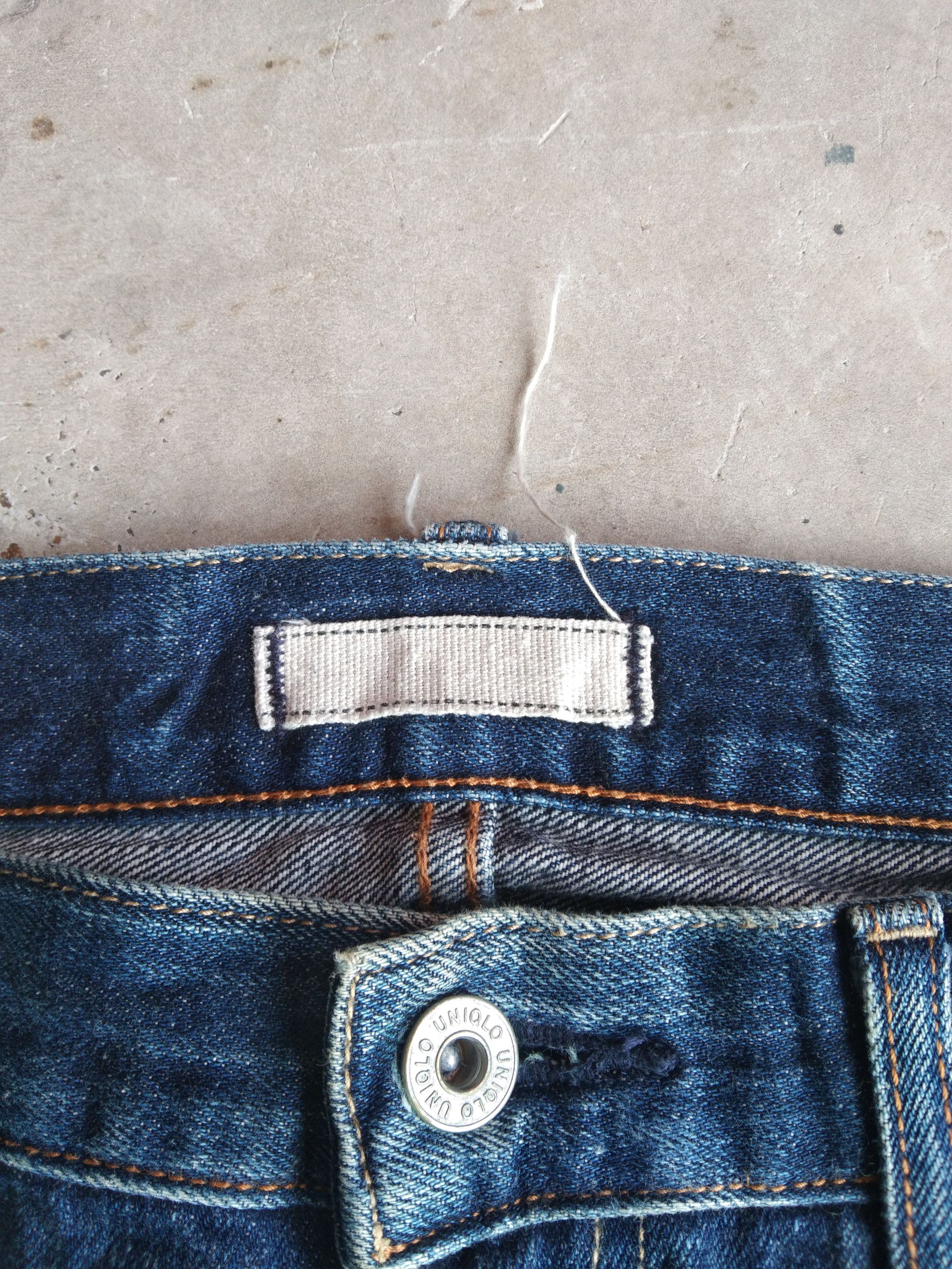 Japanese Brand Vintage Dirty Uniqlo Redline Selvedge Distressed Jeans 30x29 Size US 33 - 9 Thumbnail