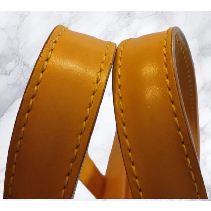 Louis Vuitton Louis Vuitton Epi Saint Jacques Handbag Yellow with Dust Bag Size ONE SIZE - 16 Thumbnail