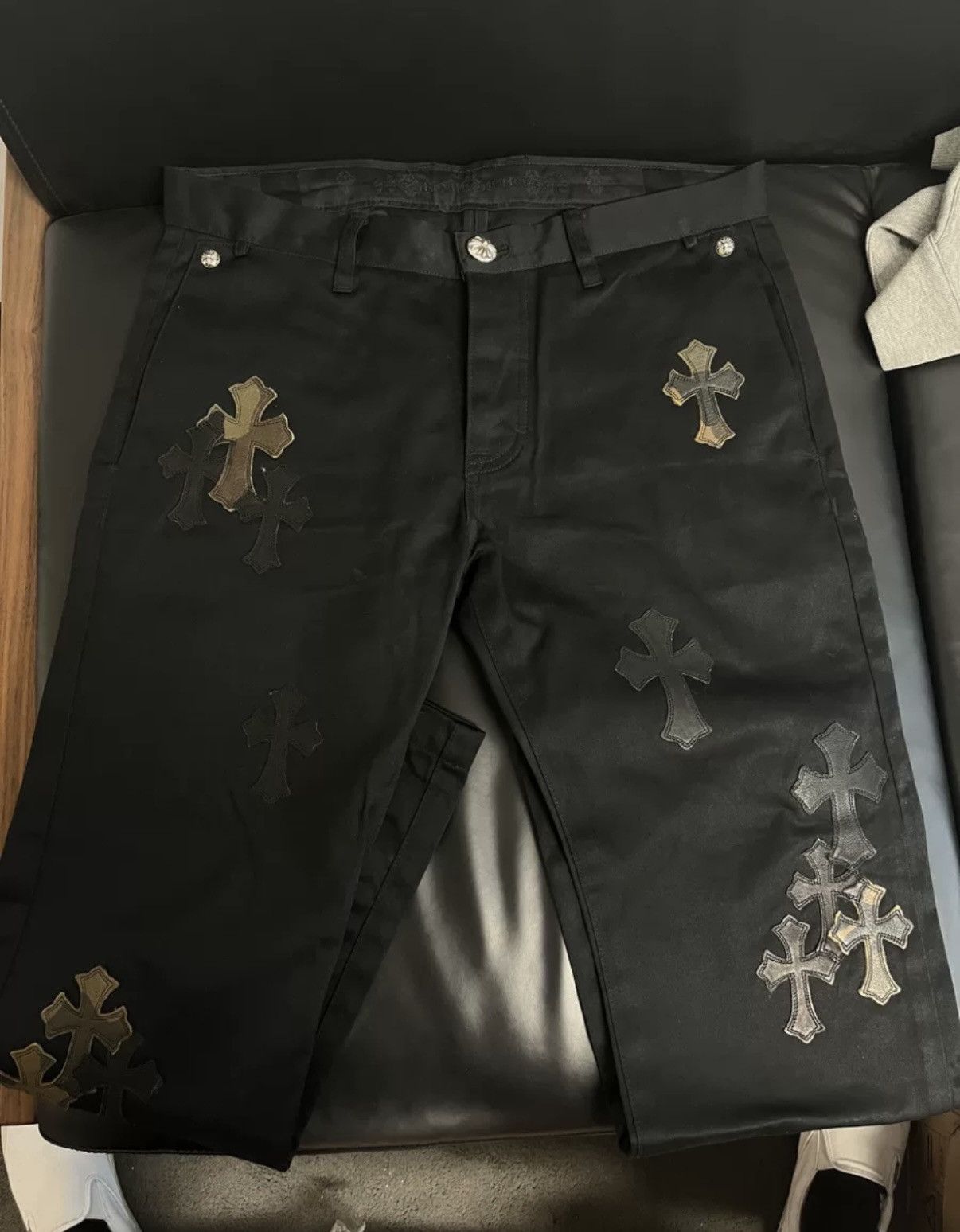 Chrome Hearts Chrome hearts camo patchwork jeans Size US 34 / EU 50 - 1 Thumbnail