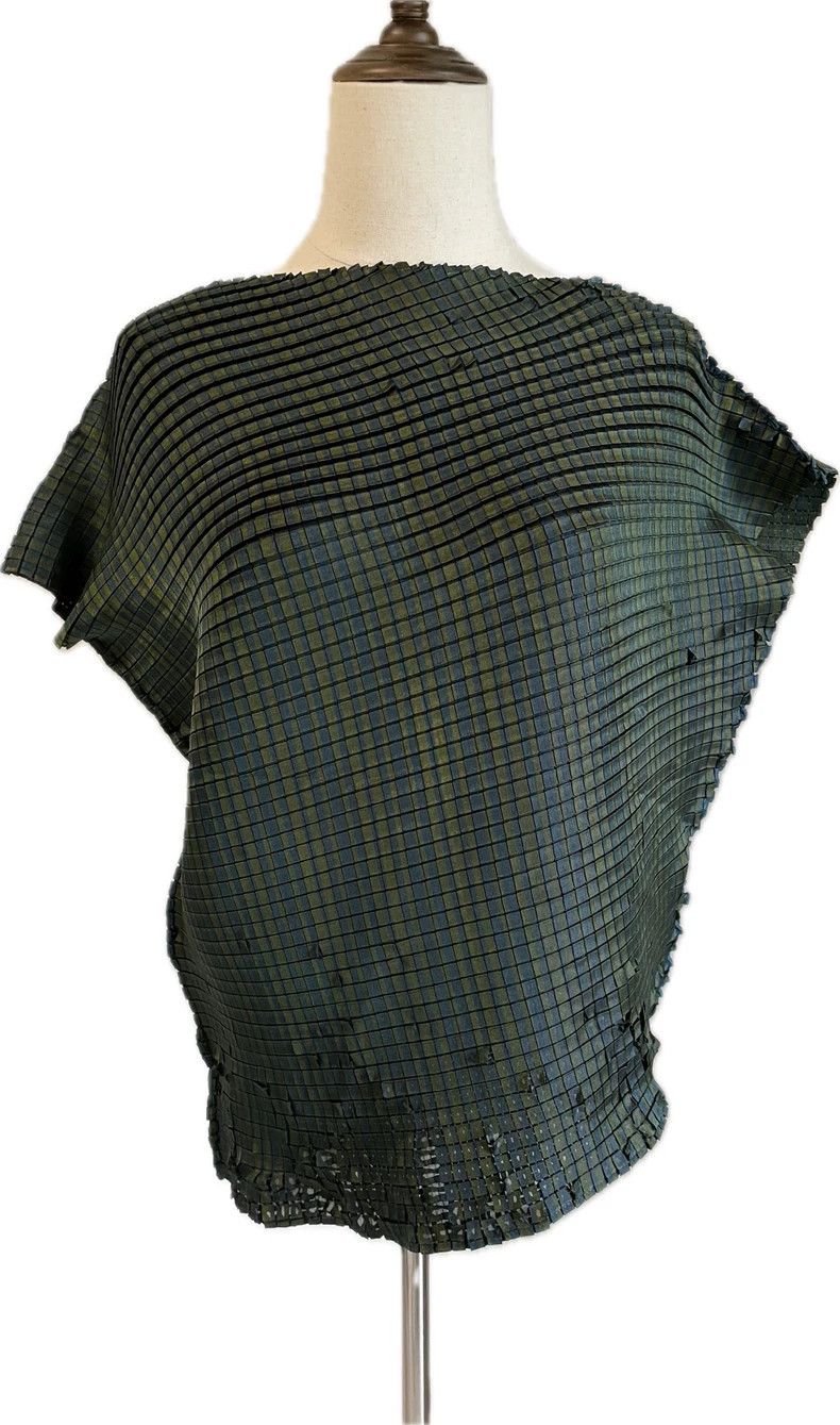 Issey Miyake Issey Miyake size:2 Green main line square tofu pleated sh Size XS / US 0-2 / IT 36-38 - 1 Thumbnail