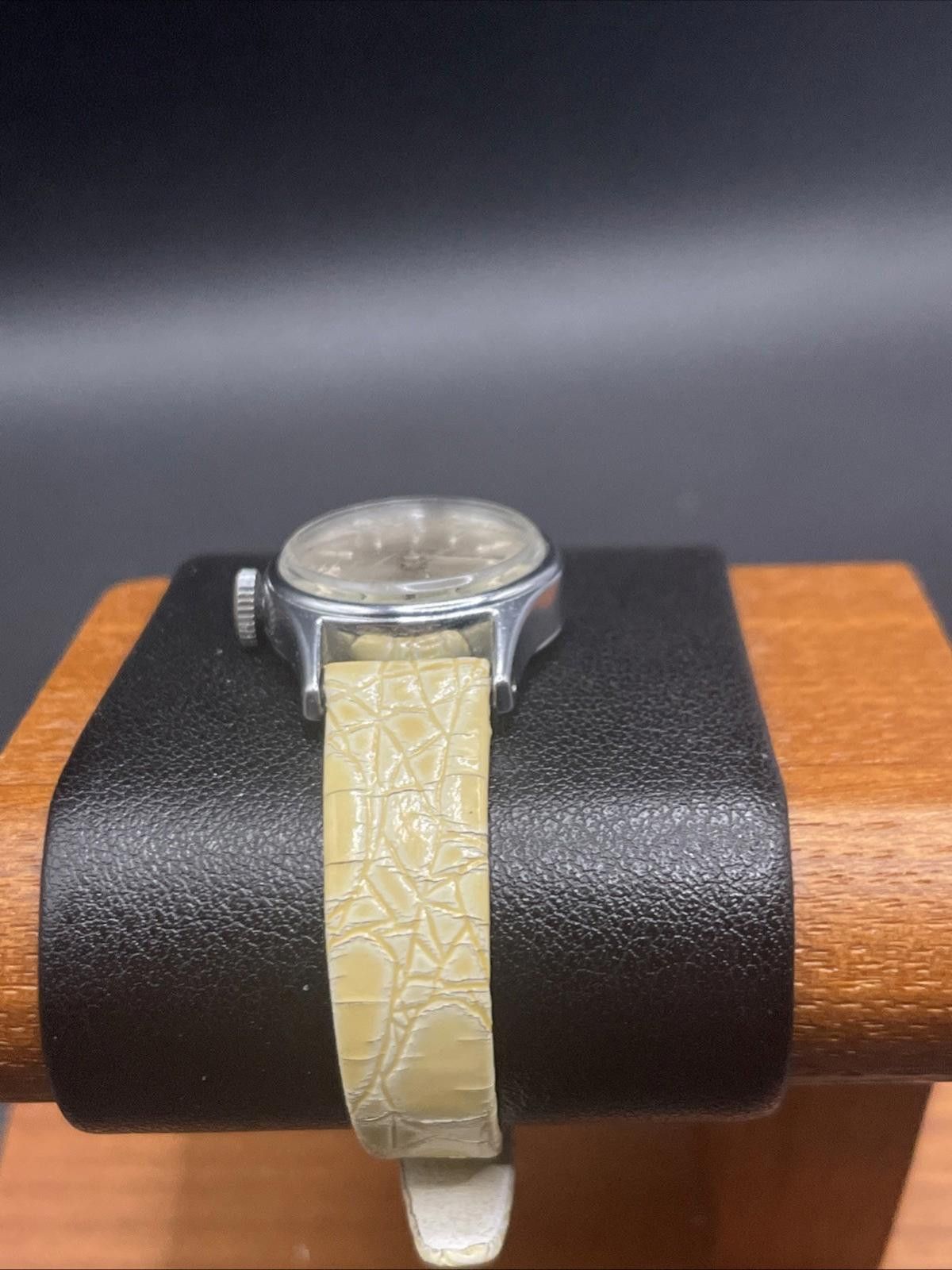 Designer Vintage ACQUA 45 Silver Tone Manual Wind Watch Running Size ONE SIZE - 3 Thumbnail