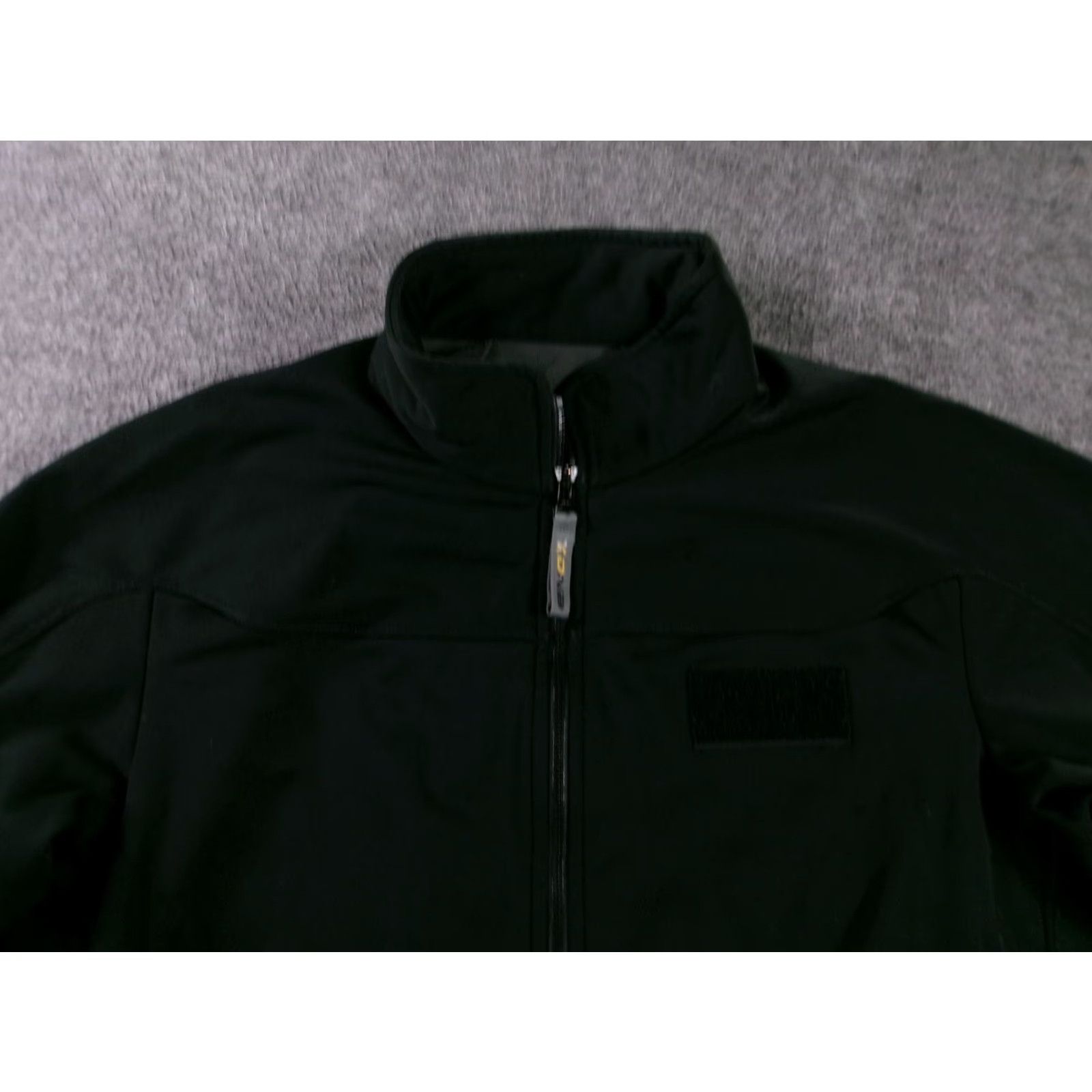 Vintage Descente Jacket Womens L Black Softshell Fleece Lined Zip Pockets DNA Patch Size L / US 10 / IT 46 - 2 Thumbnail