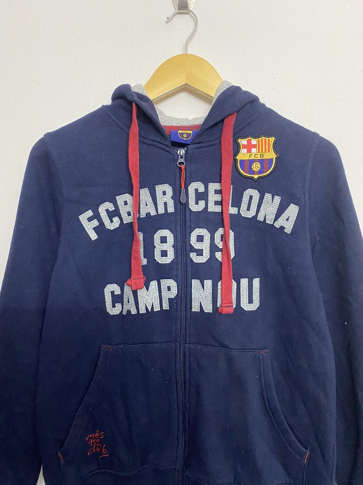 Other F.C Barcelona Sweaters Size US S / EU 44-46 / 1 - 3 Thumbnail