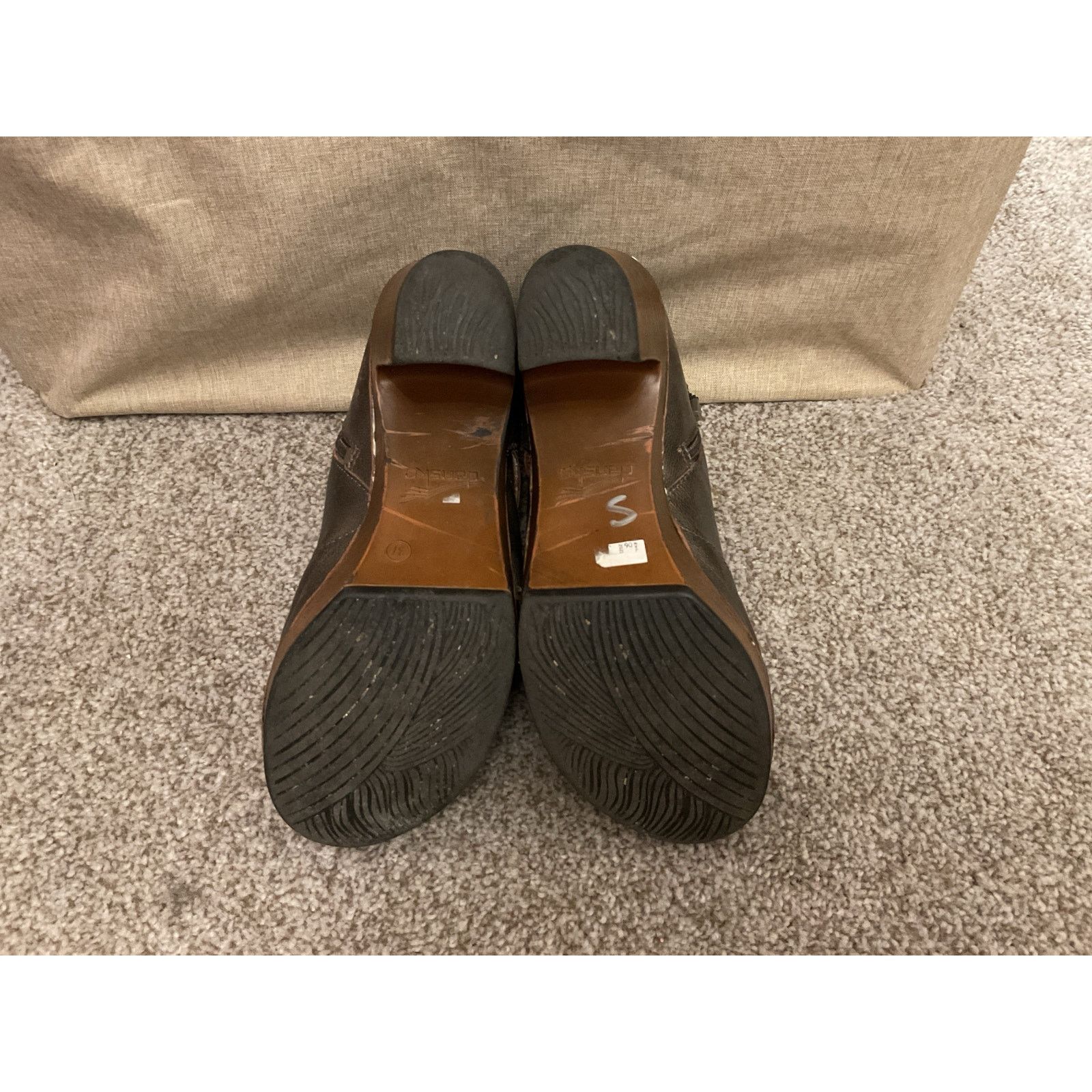 Dansko Dansko Delphina Peep Toe Bootie Aged Bronze Metallic,37 Size US 7 / IT 37 - 8 Thumbnail
