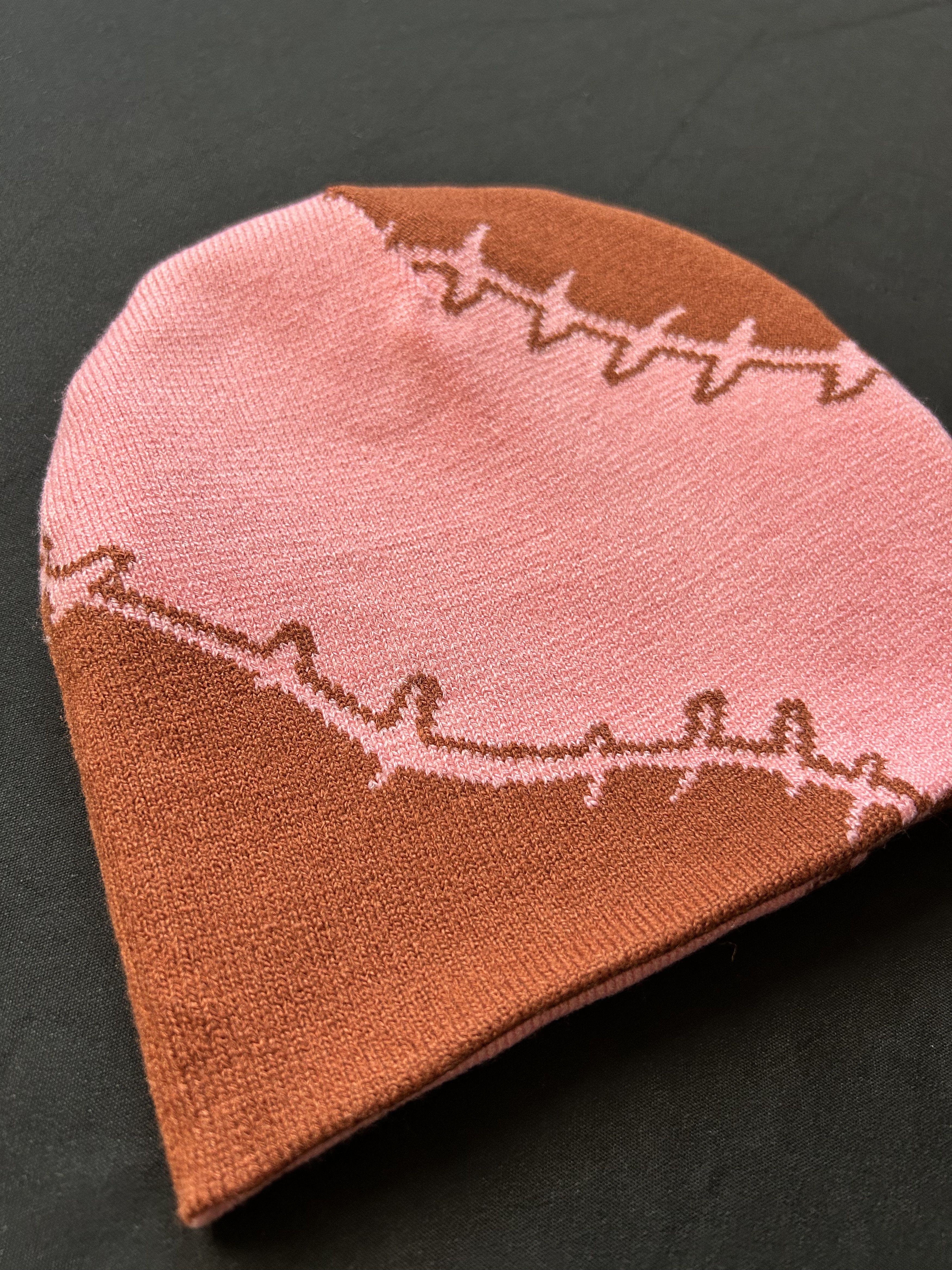 Japanese Brand Deadstock Stitch Graphic No Cuff Pink Beanie Hat OS Size ONE SIZE - 2 Thumbnail