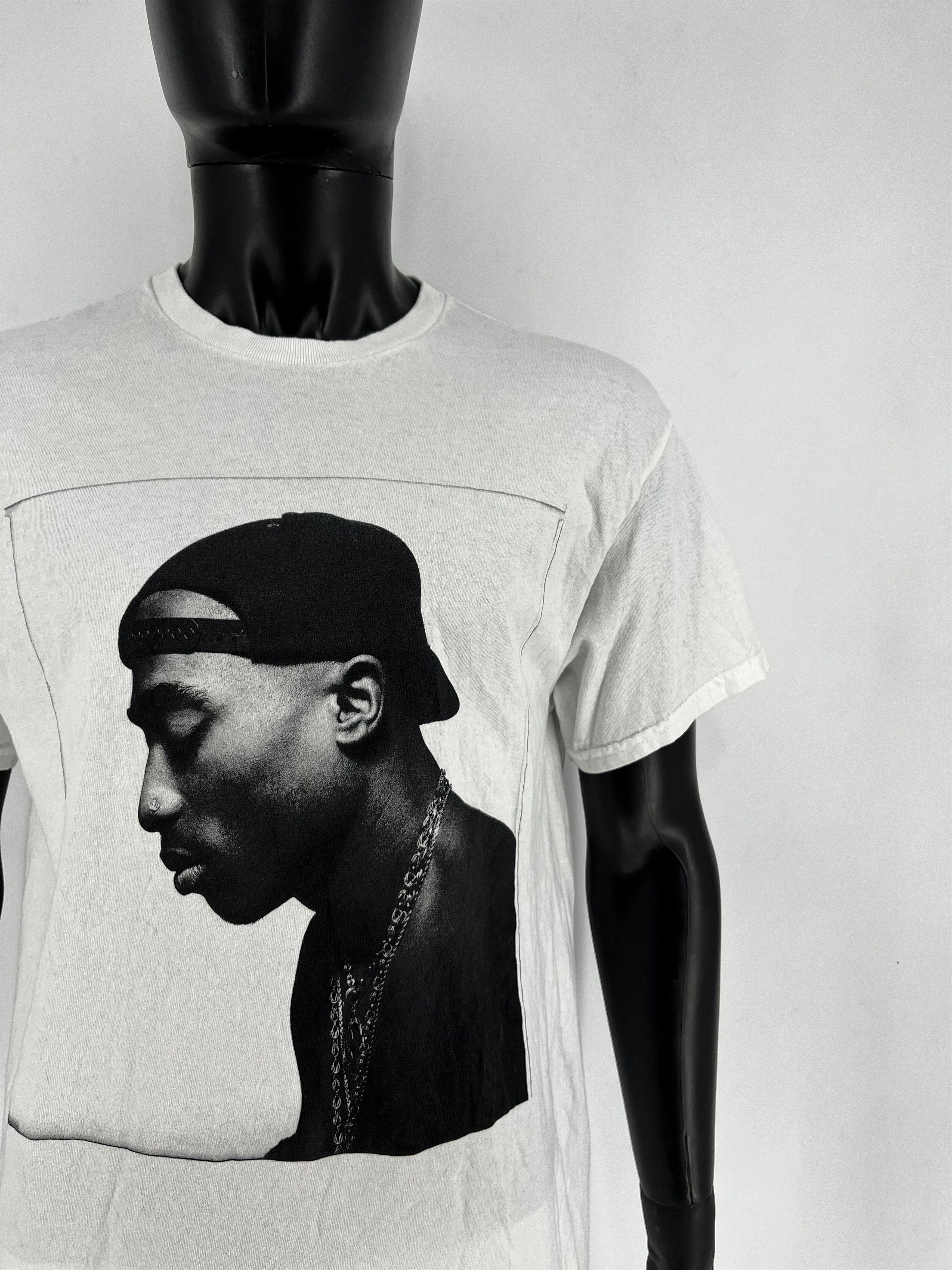 Band Tees Vintage Y2K 2PAC Tupac Shakur HipHop Rap Tee Size M Size US M / EU 48-50 / 2 - 7 Thumbnail