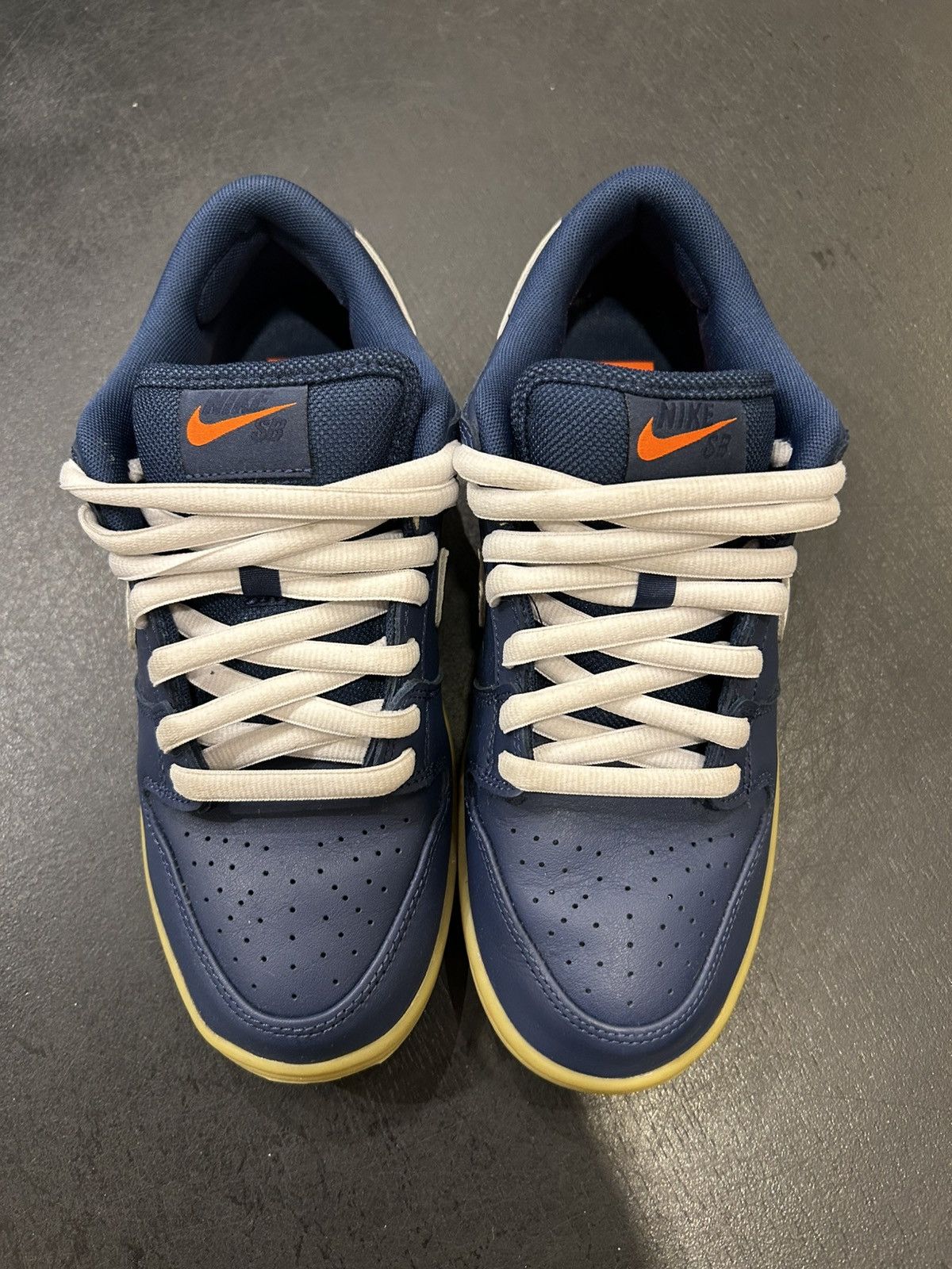 Nike Nike SB Dunk Low ‘Navy Gum’ Size US 8 / EU 41 - 6 Thumbnail