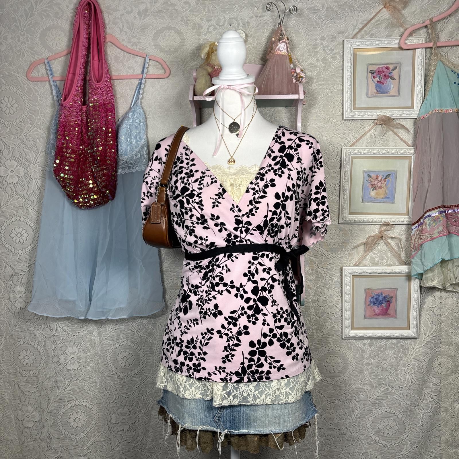 Cartoon Network vintage pink floral coquette blouse top Size XL / US 12-14 / IT 48-50 - 1 Thumbnail