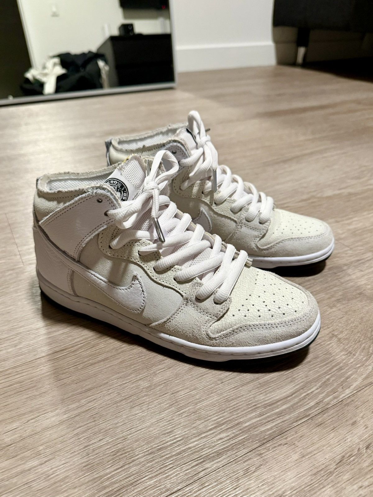 Nike Nike SB Dunk High x Antihero Wolf Grey Sneakers Size US 7.5 / EU 40-41 - 2 Thumbnail