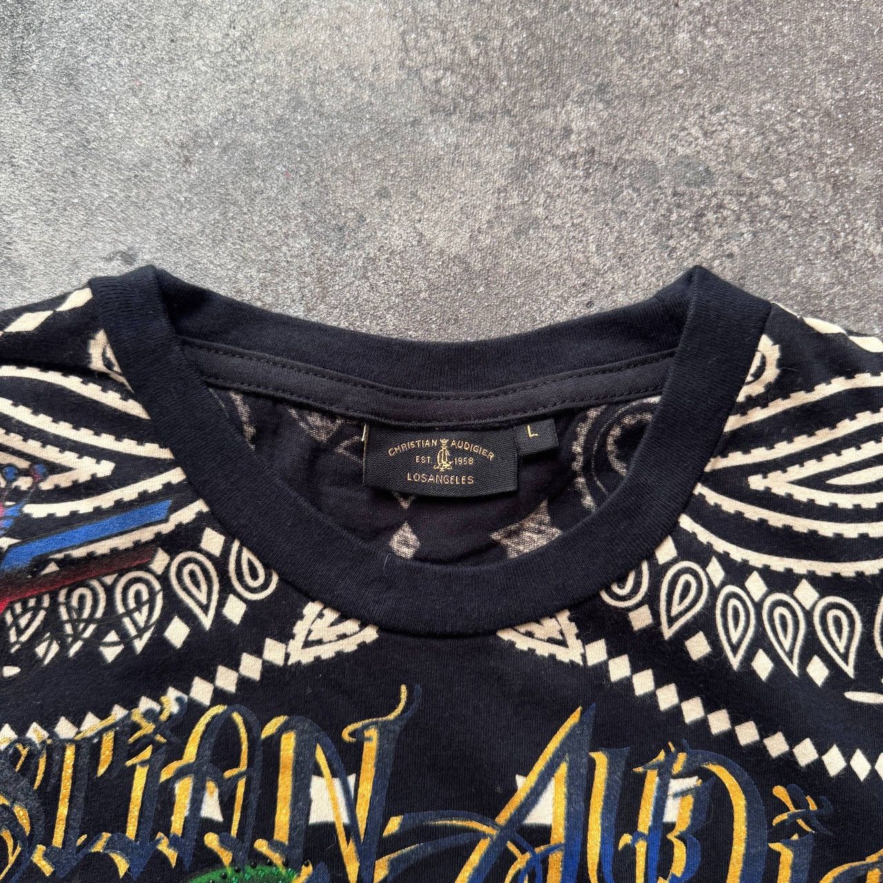 Christian Audigier Christian Audigier (Ed Hardy) Rhinestones Y2K T-Shirt Size US L / EU 52-54 / 3 - 12 Thumbnail