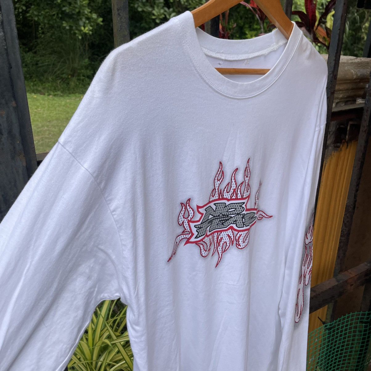 No Fear 🔥Vintage 90s No Fear Big Spellout Flame Long Sleeves Tee Size US XL / EU 56 / 4 - 6 Thumbnail