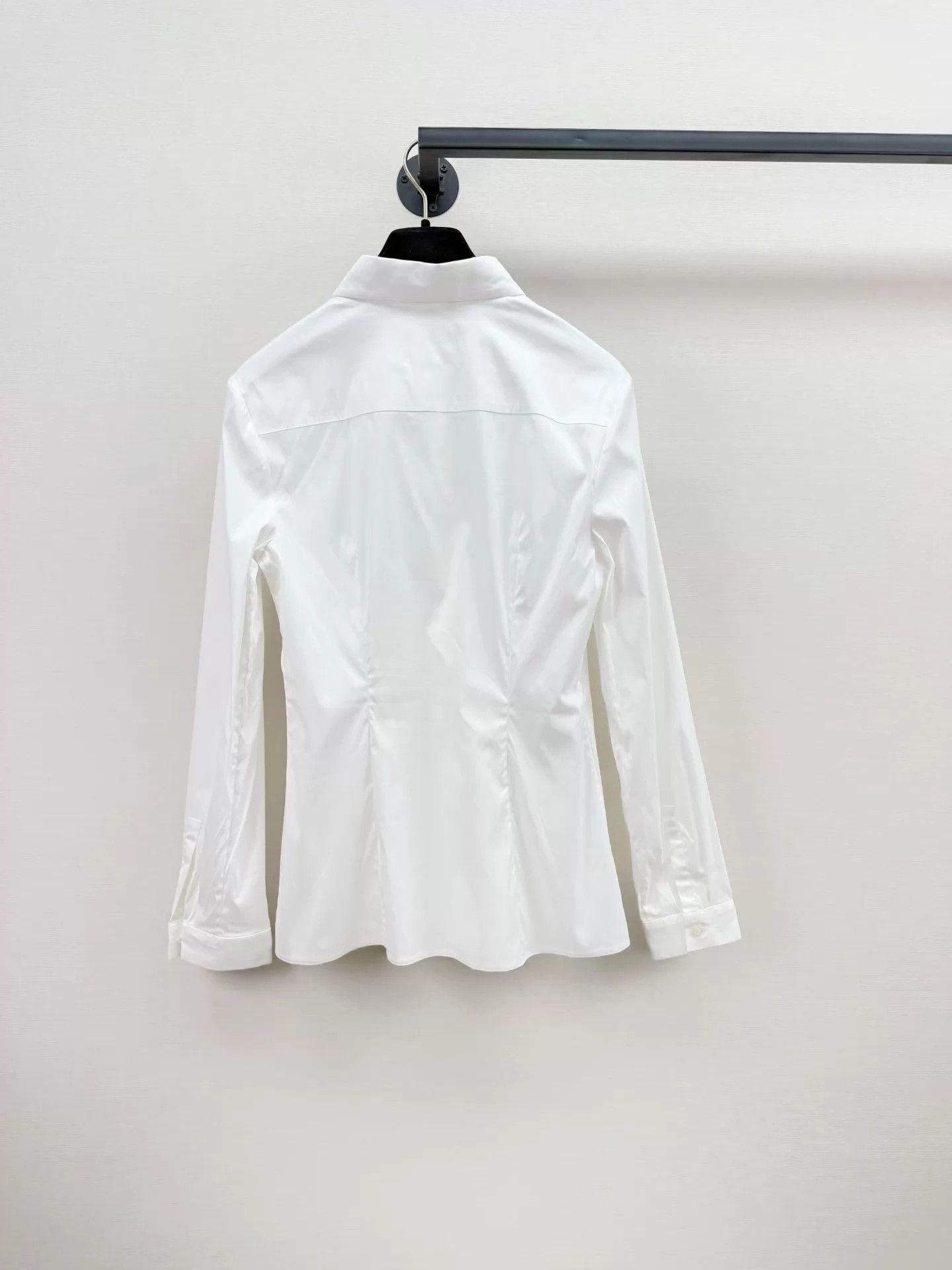 Prada Prada New With Tags Shirt Size 40 Bust 86-88 Length 65 Size S / US 4 / IT 40 - 8 Thumbnail