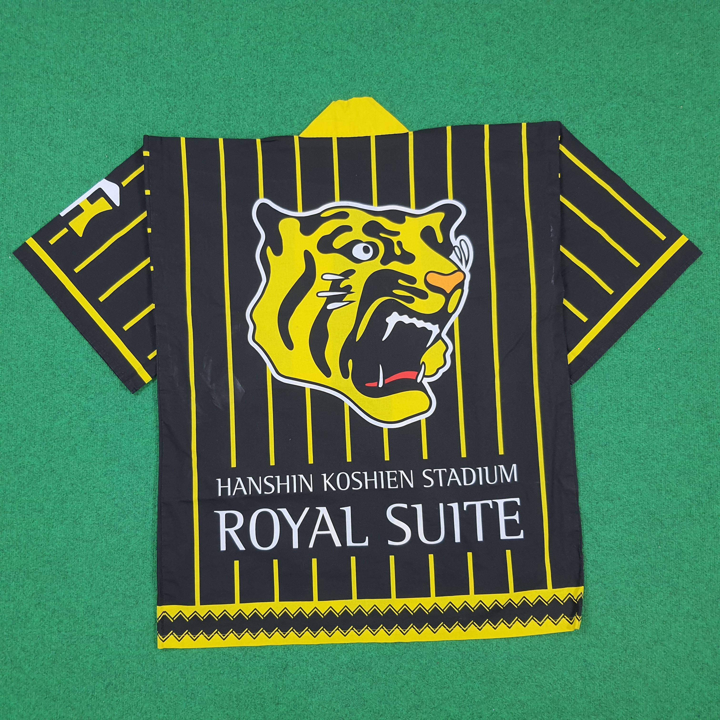 Japanese Brand Vintage Hanshin Tigers Happi Japan Baseball Kimono C304N16 Size US XL / EU 56 / 4 - 1 Thumbnail