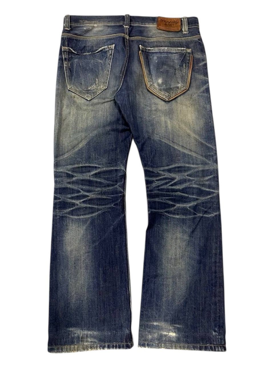 Seditionaries AVH DISTRESS REAL FADED FLAR DENIME Size US 36 / EU 52 - 2 Thumbnail