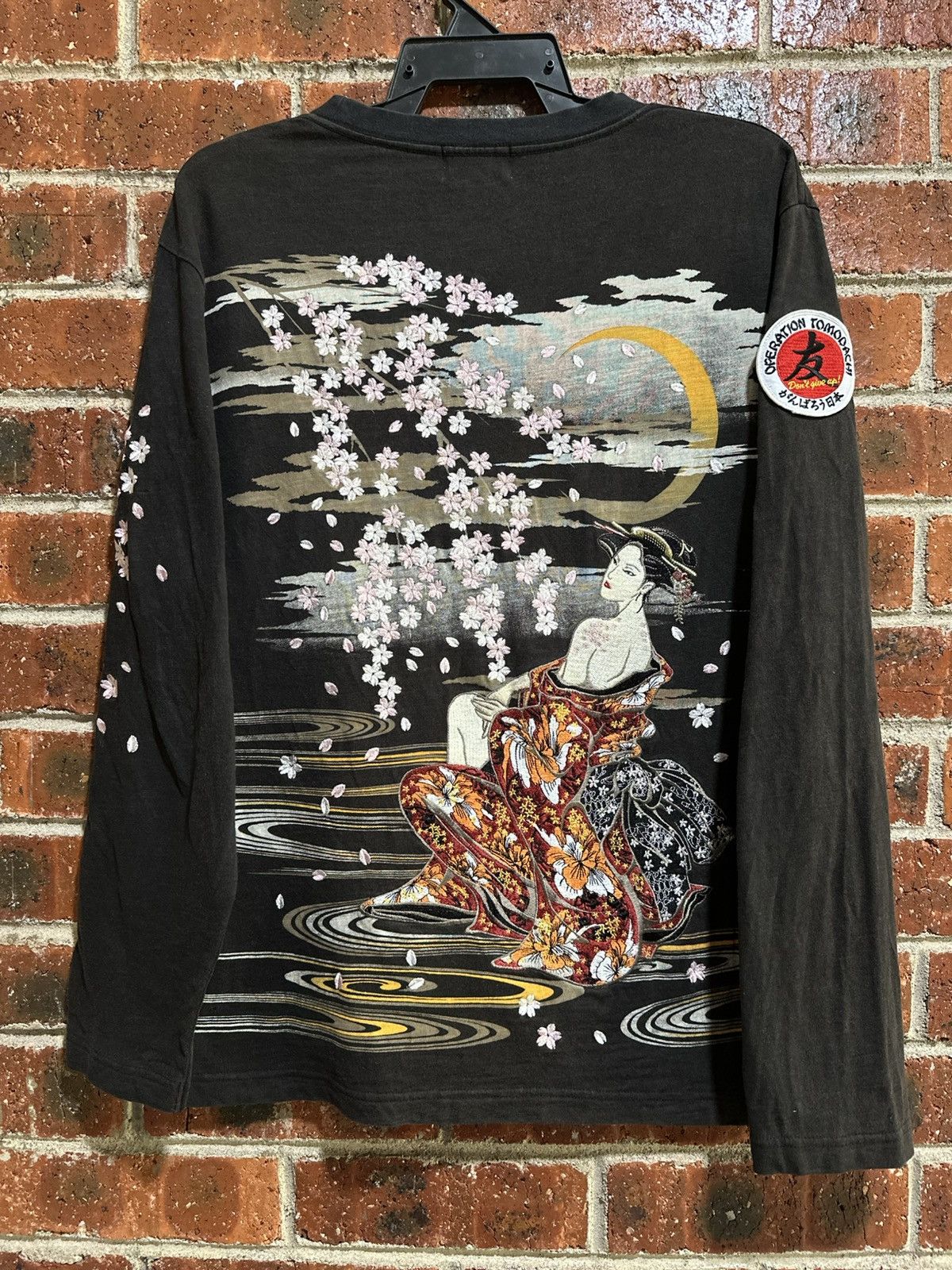 Japanese Brand Vintage Sukajan Japan Embroidery Long Sleeve Tee Size US L / EU 52-54 / 3 - 1 Thumbnail
