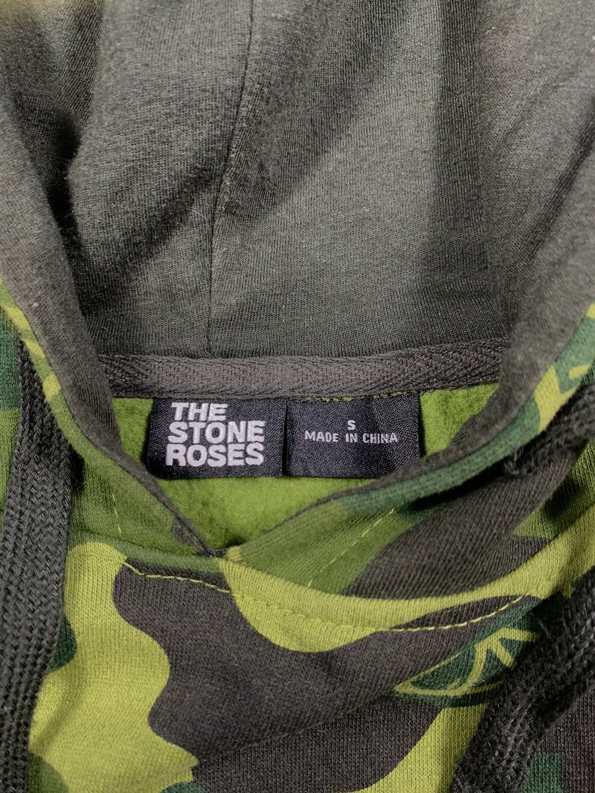Band Tees The Stone Roses Full print Hoodie Size US M / EU 48-50 / 2 - 6 Thumbnail