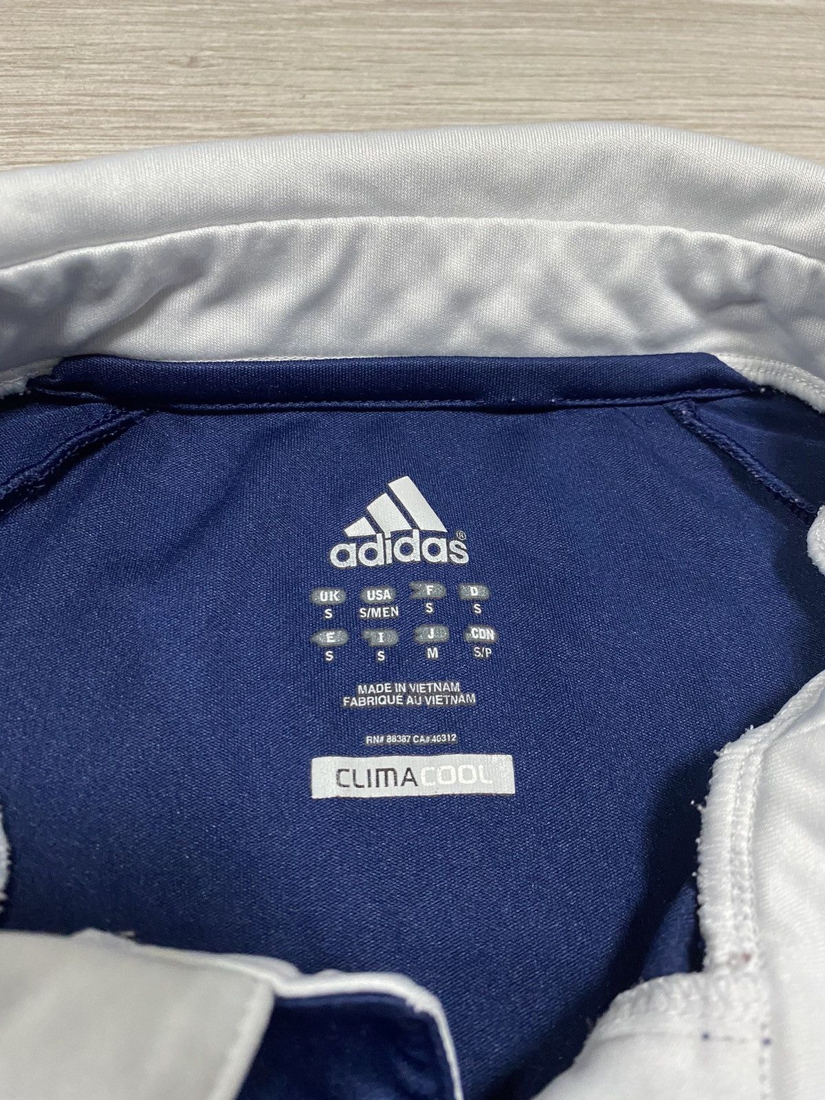 Adidas × Vintage Adidas jersey national team Scotland Scottish size S 2012 Size US S / EU 44-46 / 1 - 6 Thumbnail