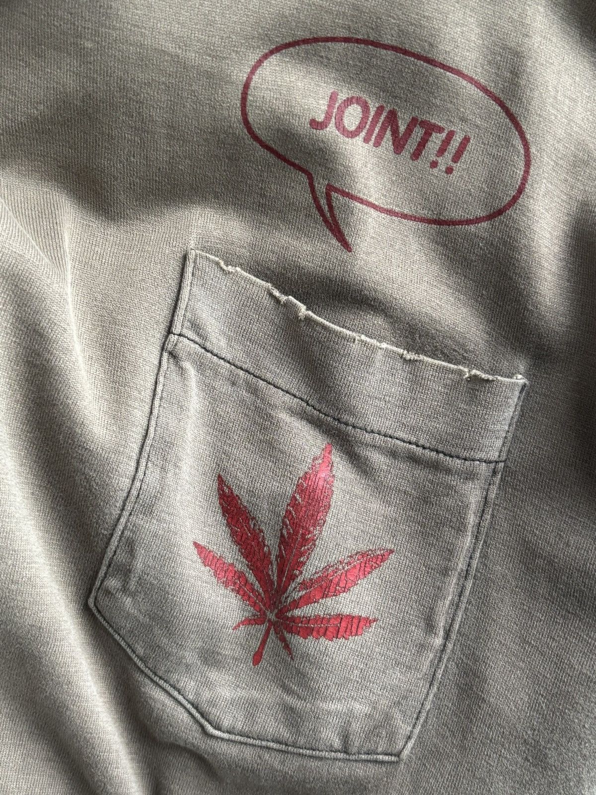 number (n)ine joint!! pocket t shirt