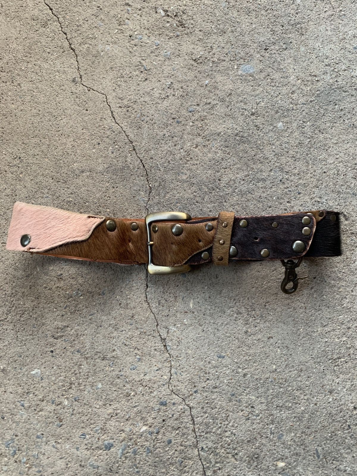 Vintage Archive* Vintage Jungle cat Studded Leather Belt Size 32 - 1 Thumbnail