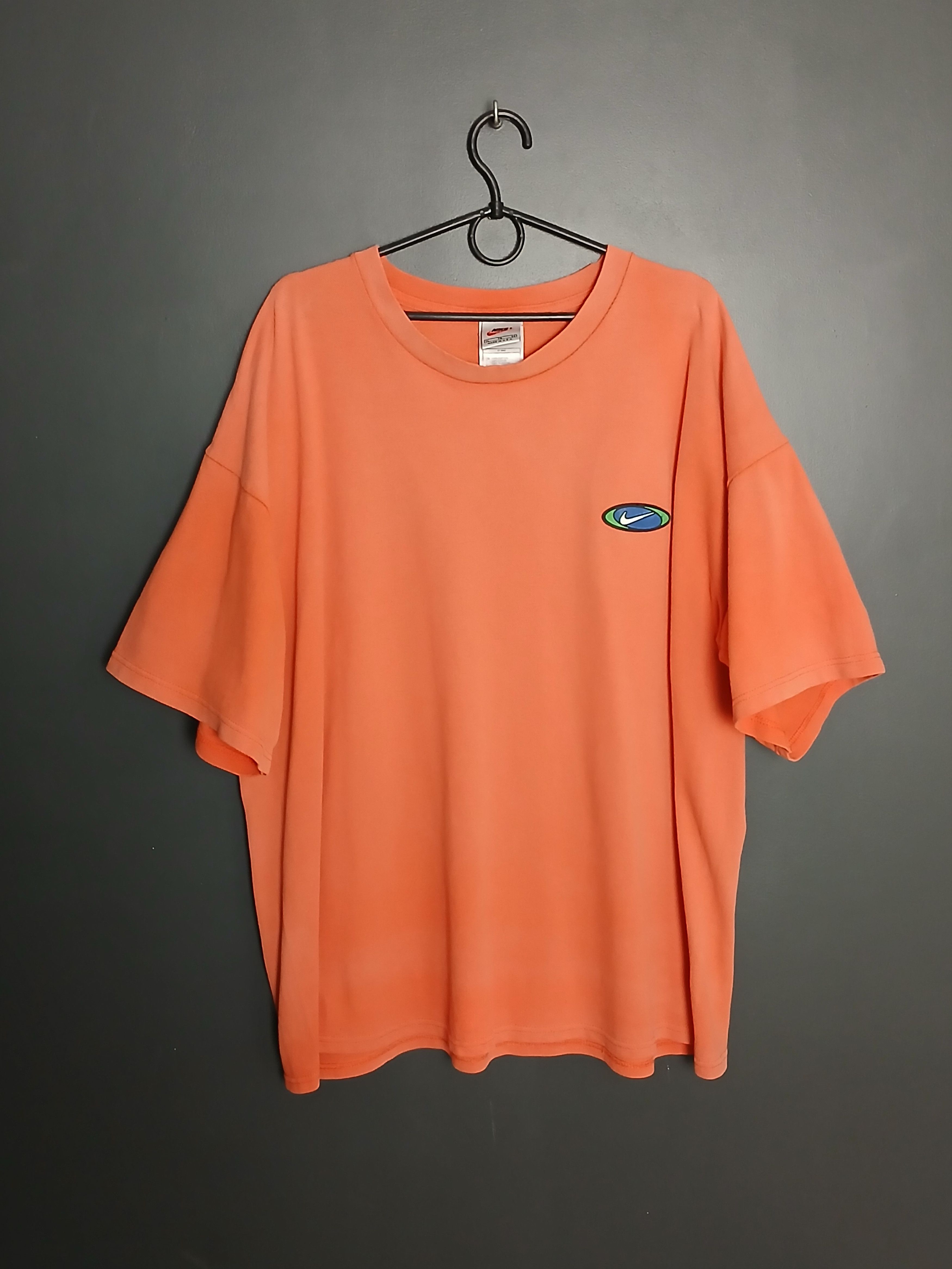 Nike Vintage Nike T-Shirt Size US XL / EU 56 / 4 - 1 Thumbnail
