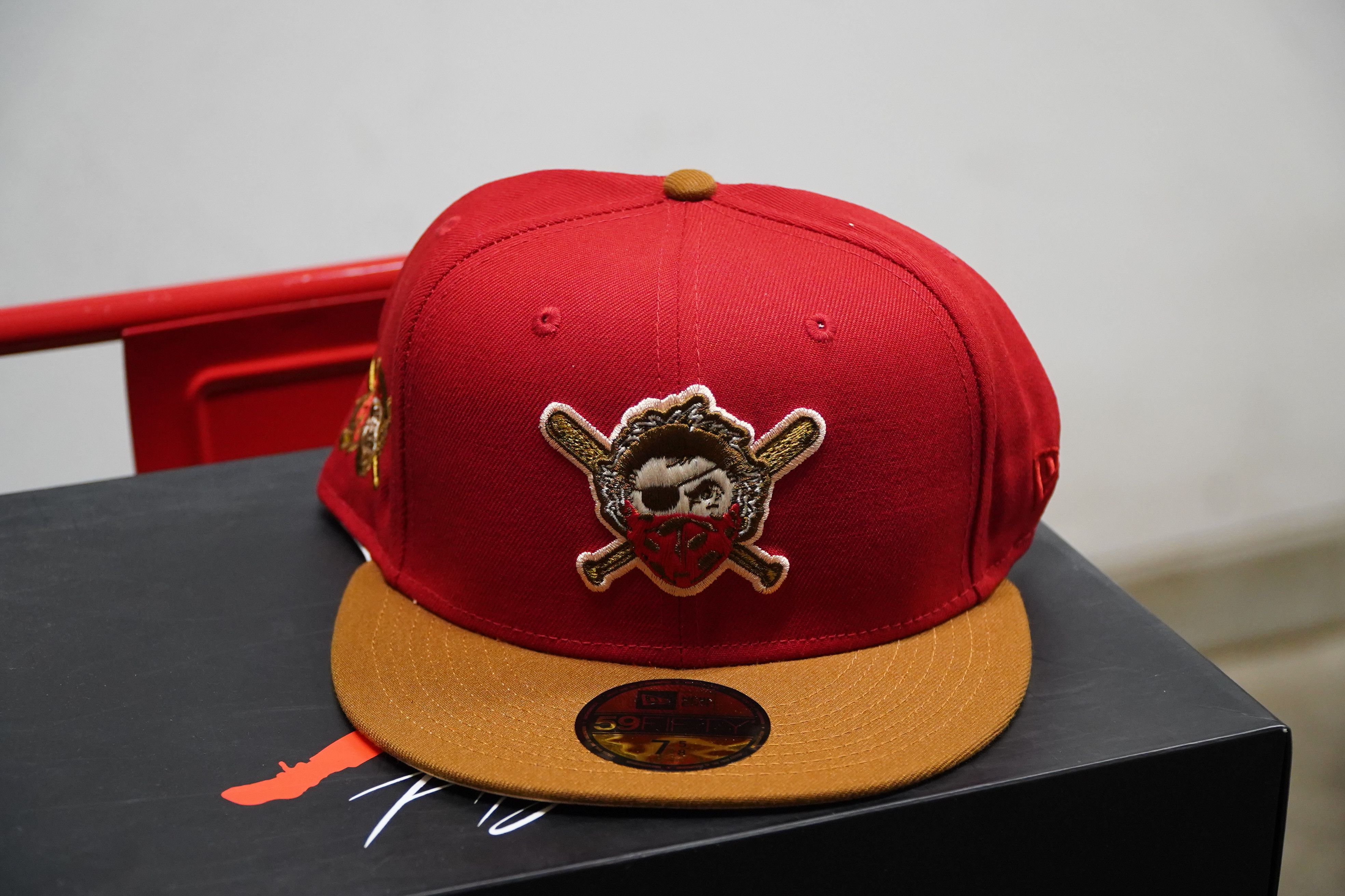 New Era Pittsburgh Pirates New Era - 7 1/2 Size ONE SIZE - 1 Thumbnail