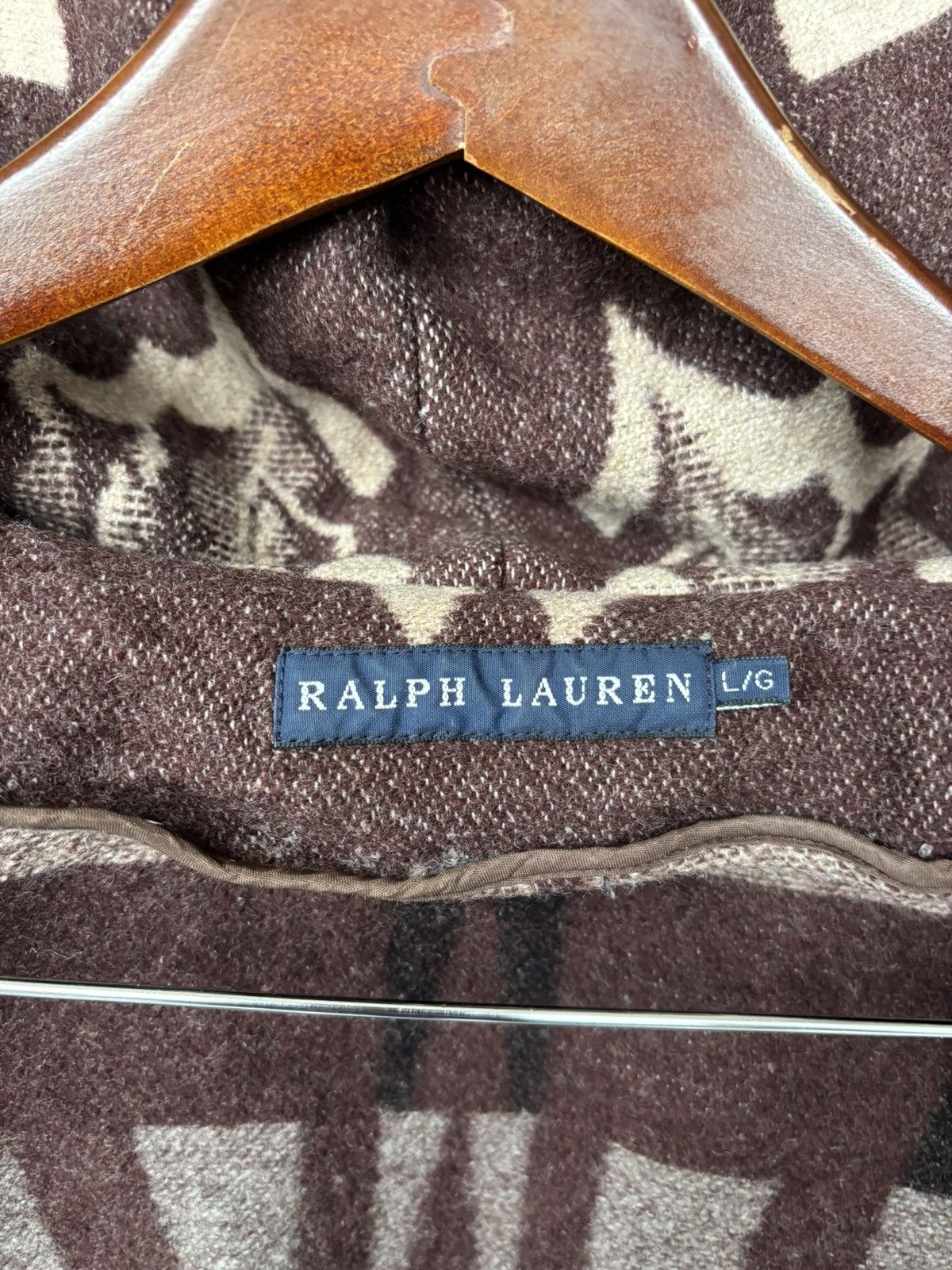 Ralph Lauren Vintage Ralph Lauren Aztec Wool Hooded Jacket Size US L / EU 52-54 / 3 - 12 Thumbnail