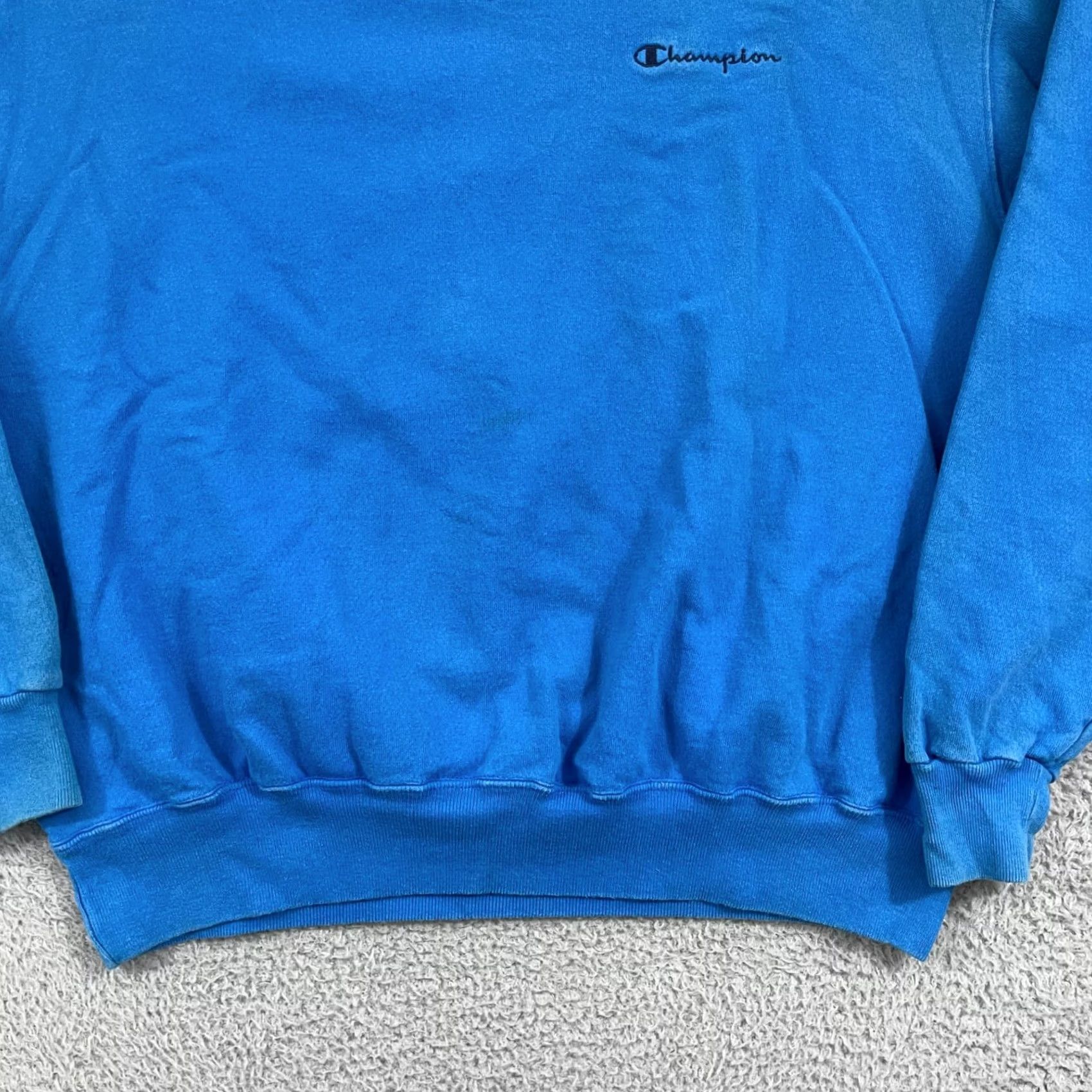 Champion VINTAGE Champion Sweatshirt Adult 2XL Blue Spell Out 90s Pullover Sport Athletic Shirt? Size US XXL / EU 58 / 5 - 2 Thumbnail
